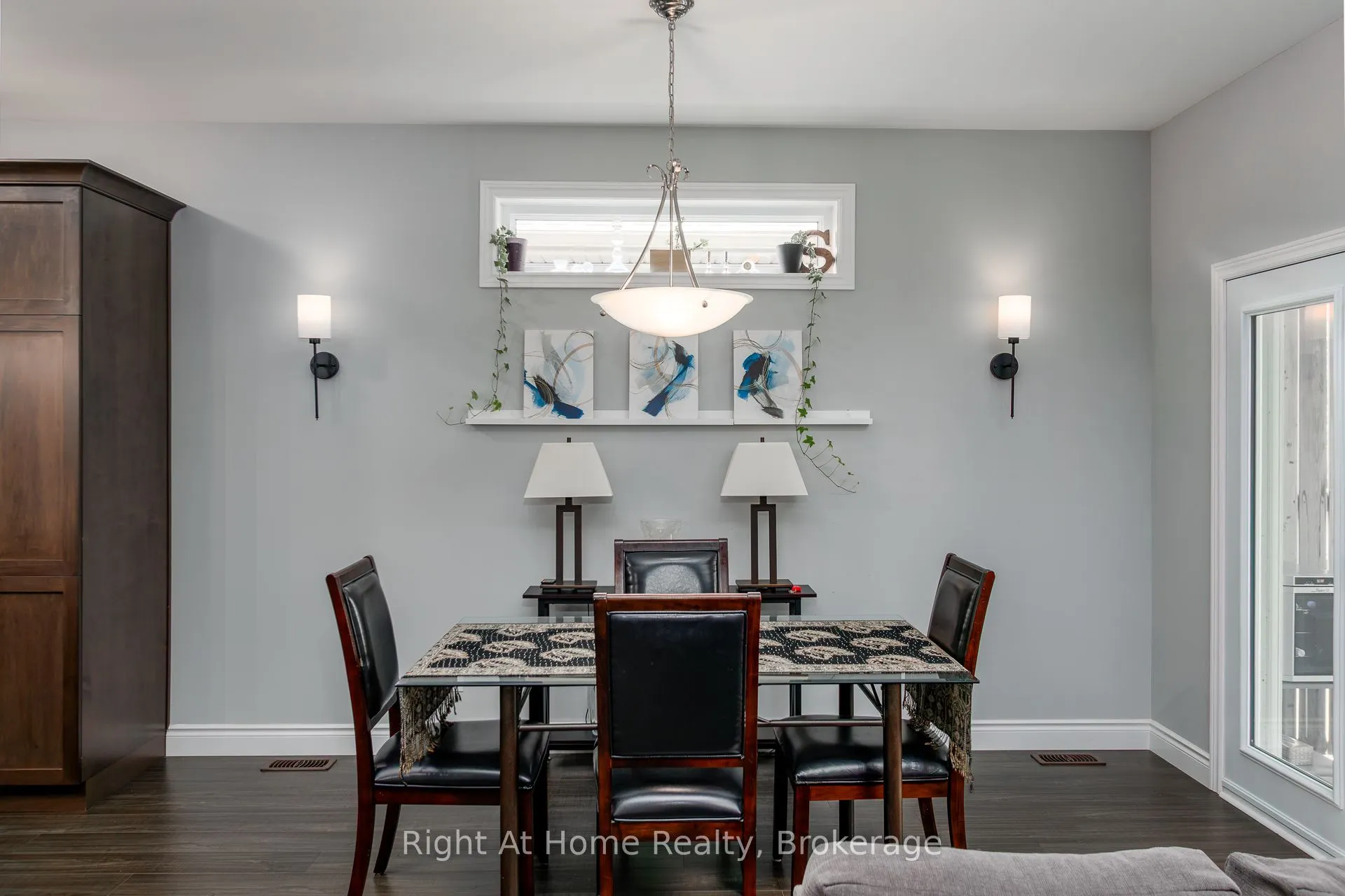 40 Birchmount Street
