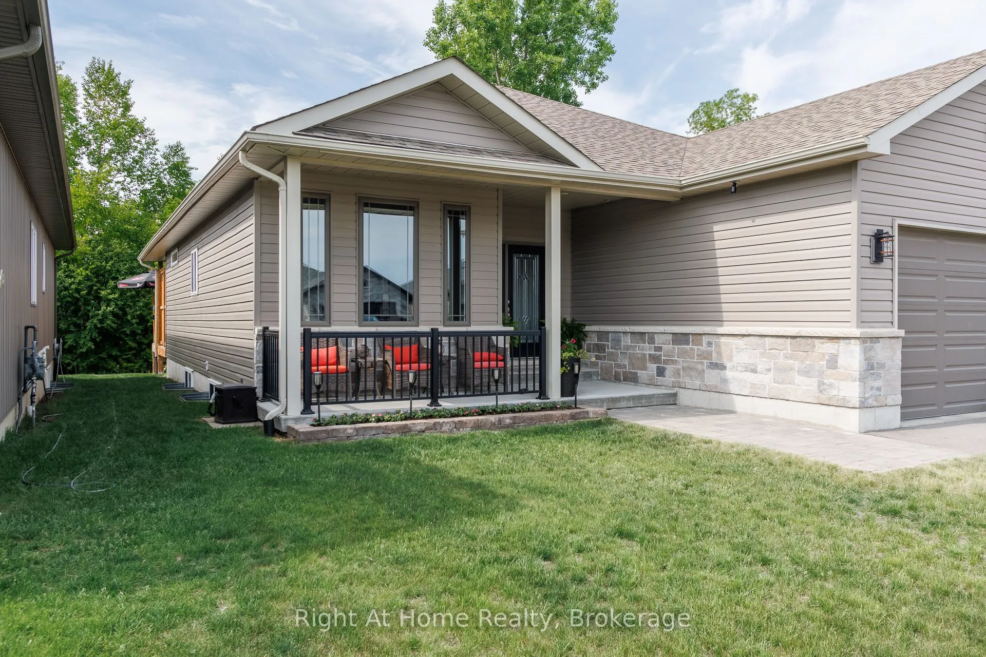 40 Birchmount Street