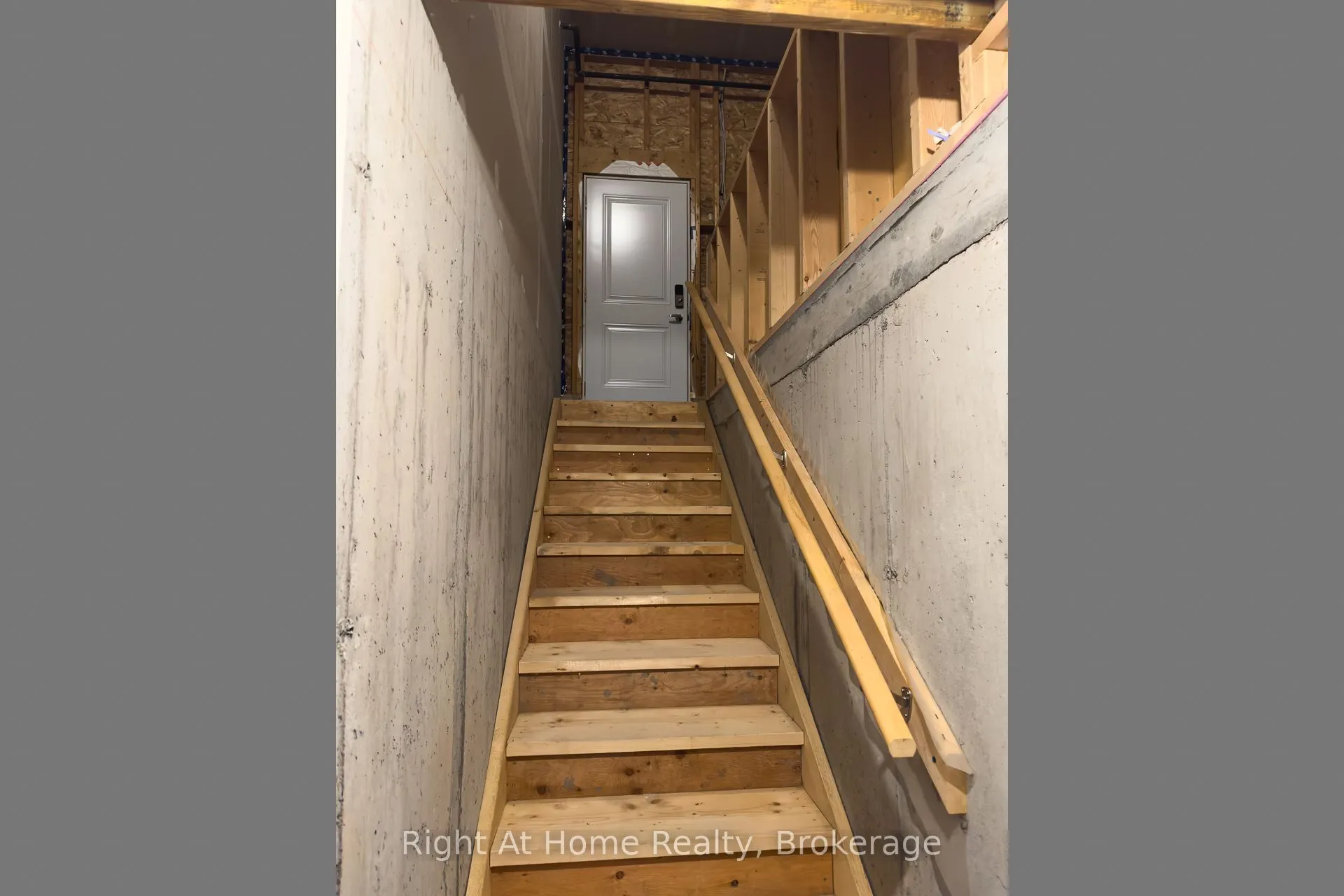 40 Birchmount Street