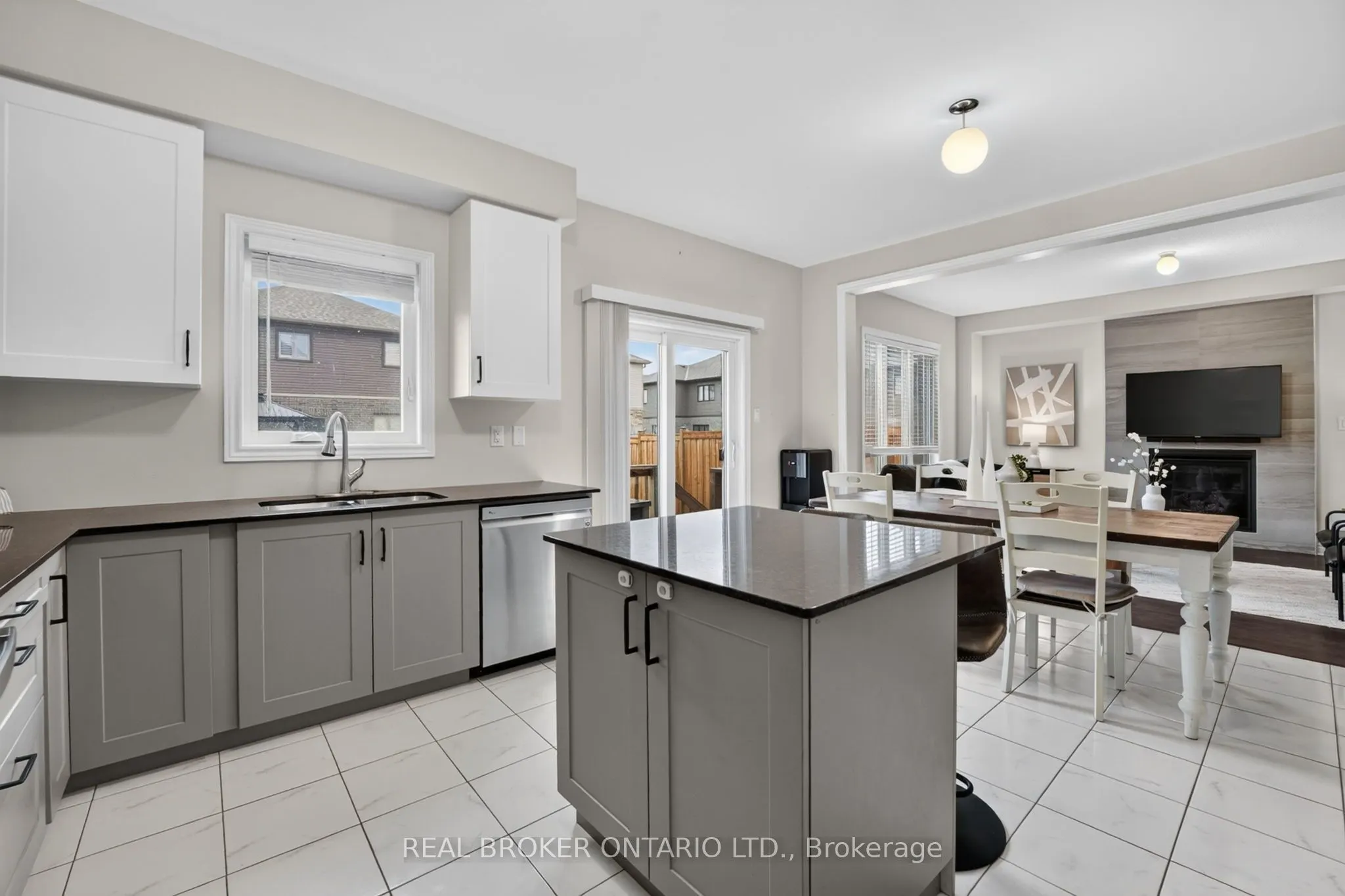 205 Shoreview Drive