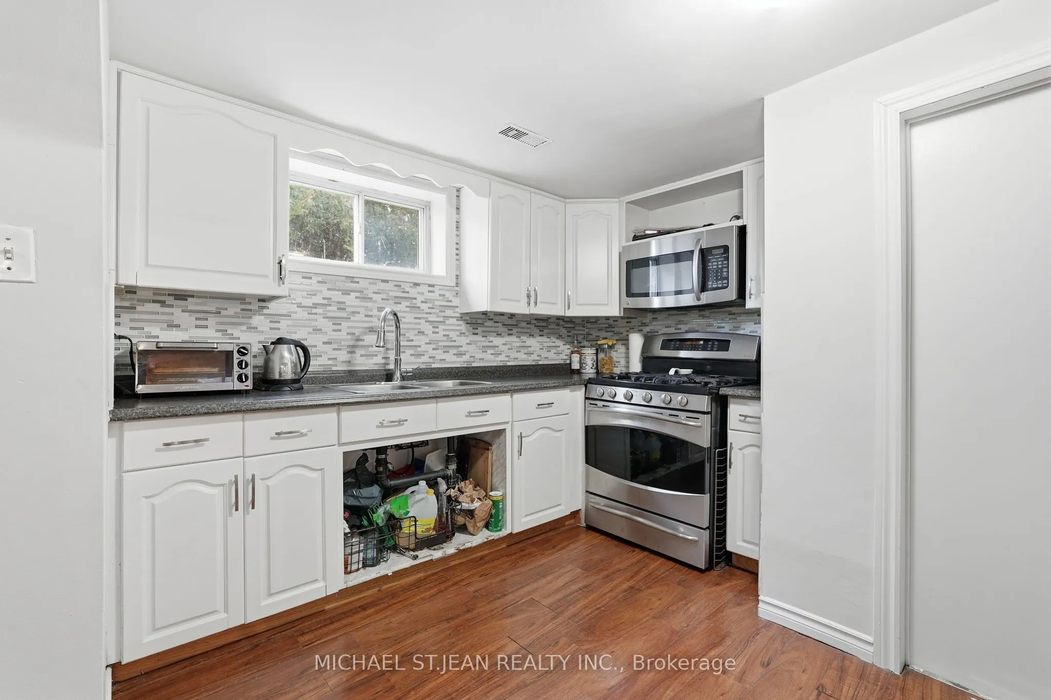 20 Nelligan Place