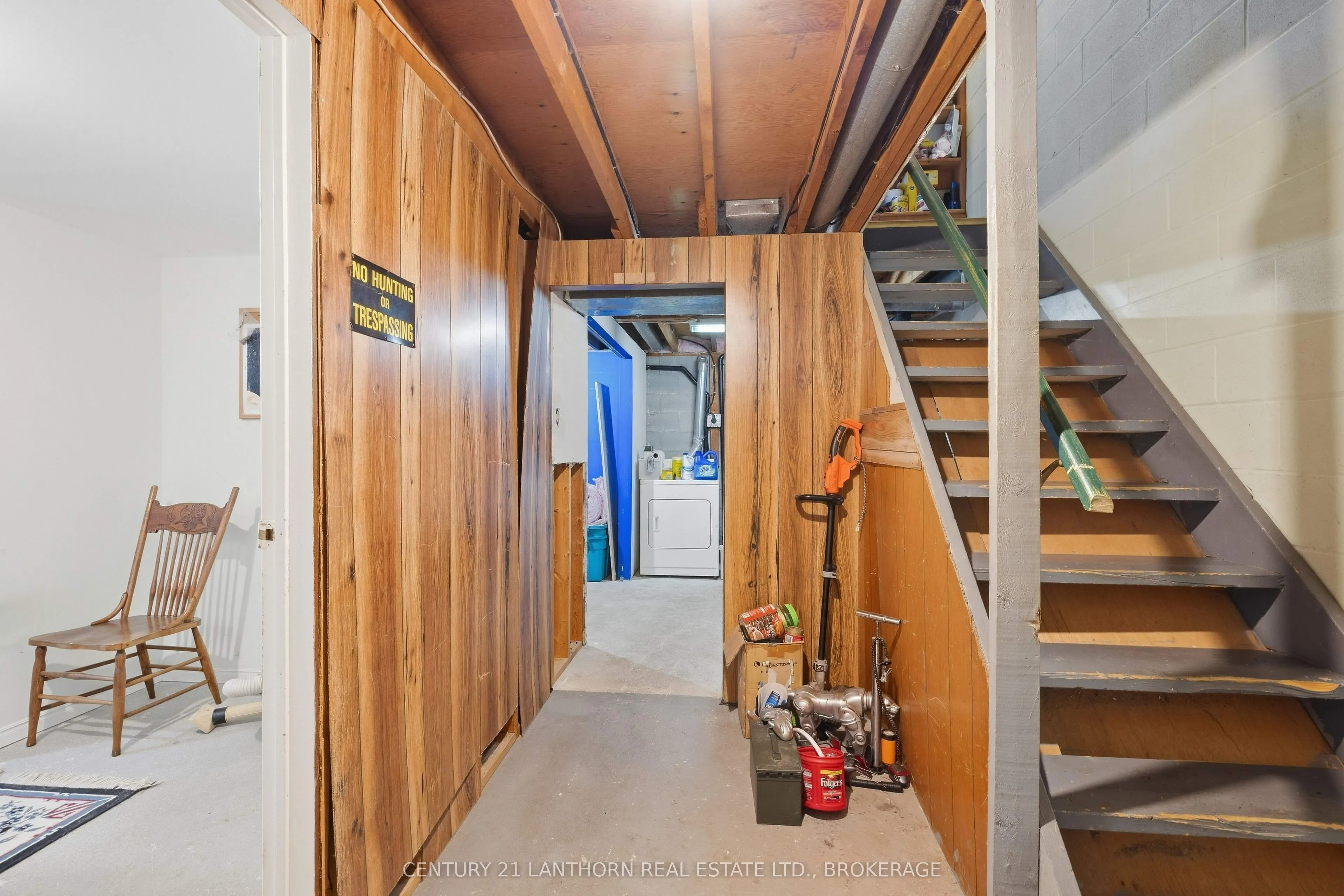 16 Winchester Drive #8