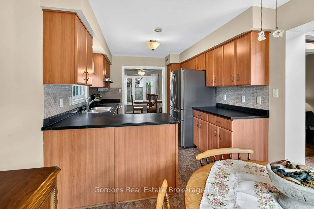 39 Elmdale Drive