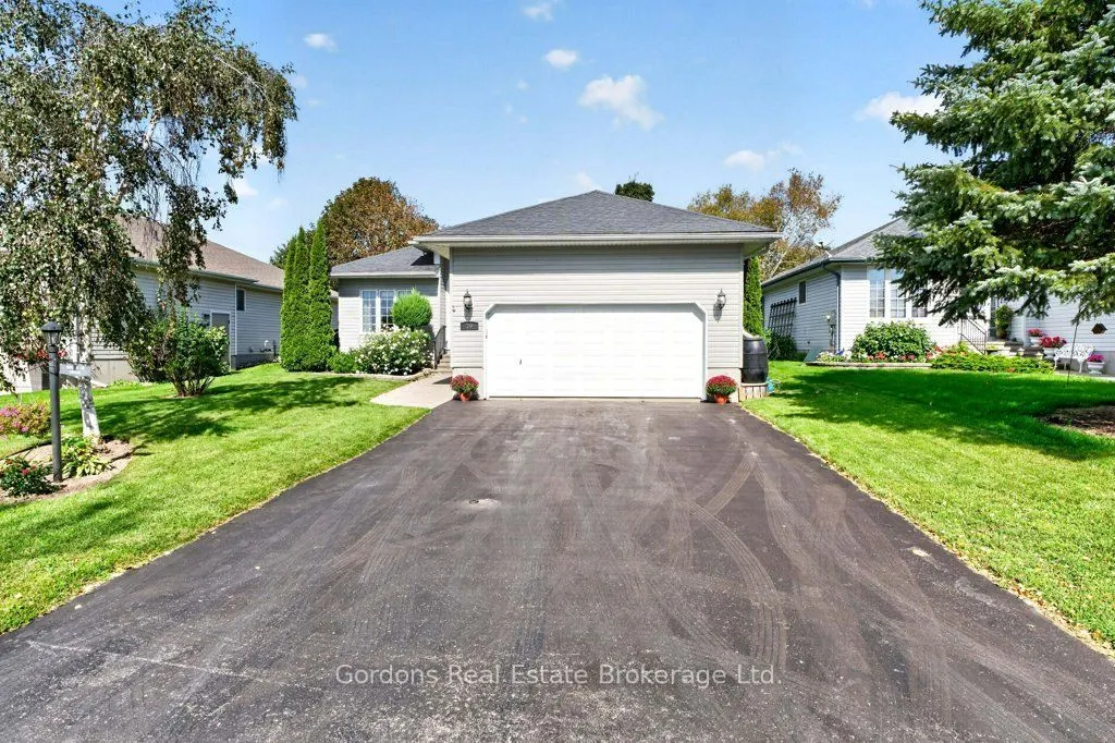 39 Elmdale Drive