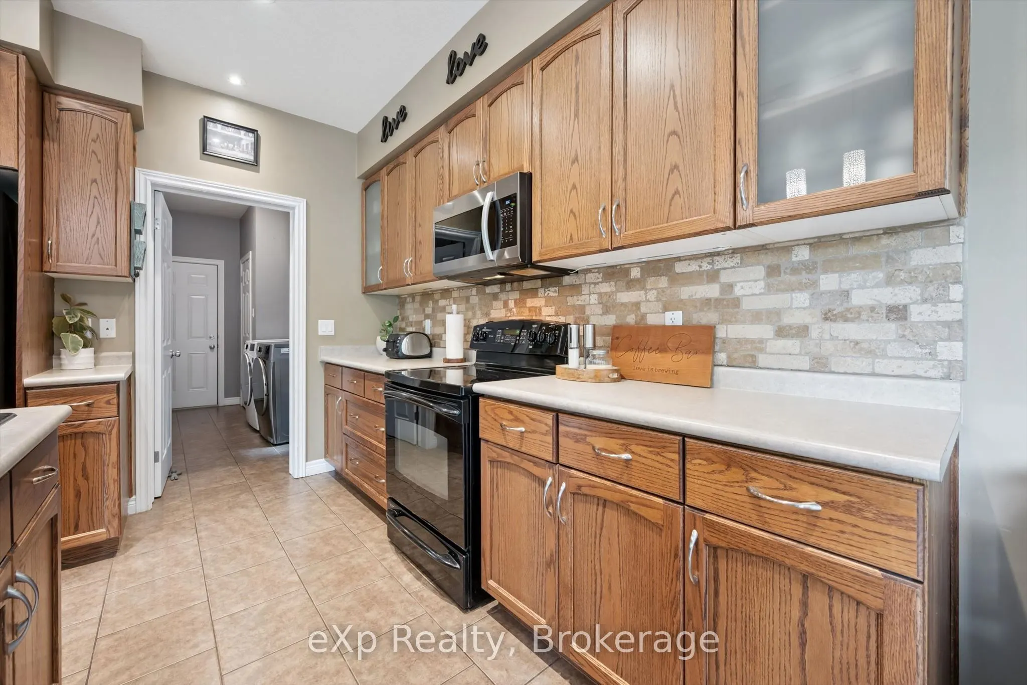 41 Westra Drive