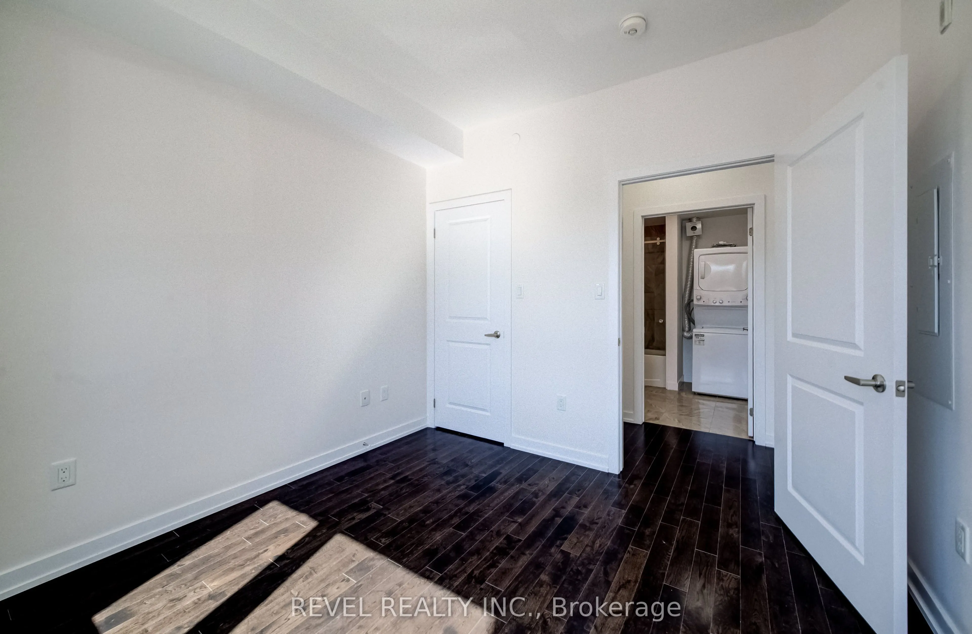 125 Shoreview Place #235