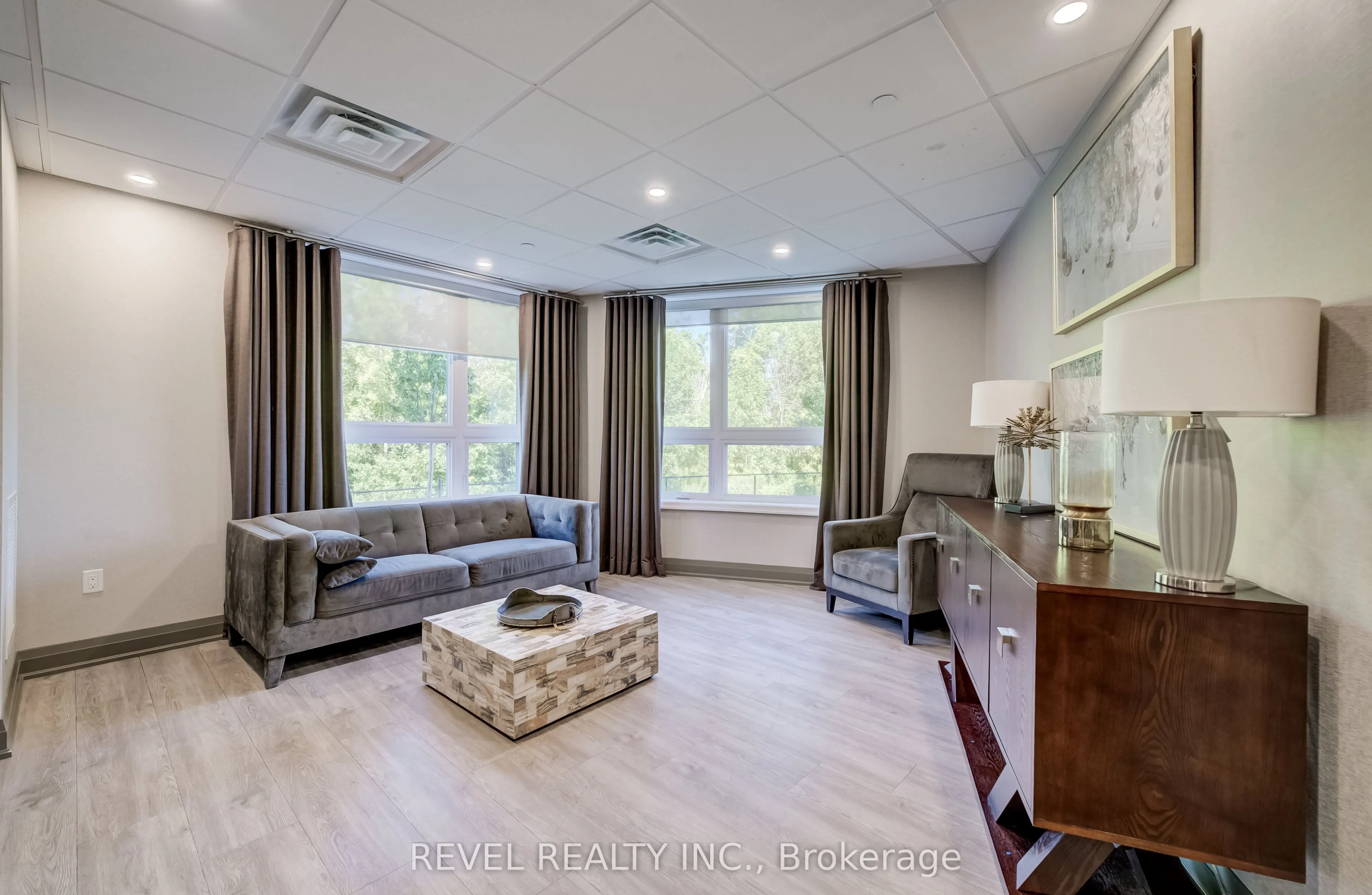 125 Shoreview Place #235