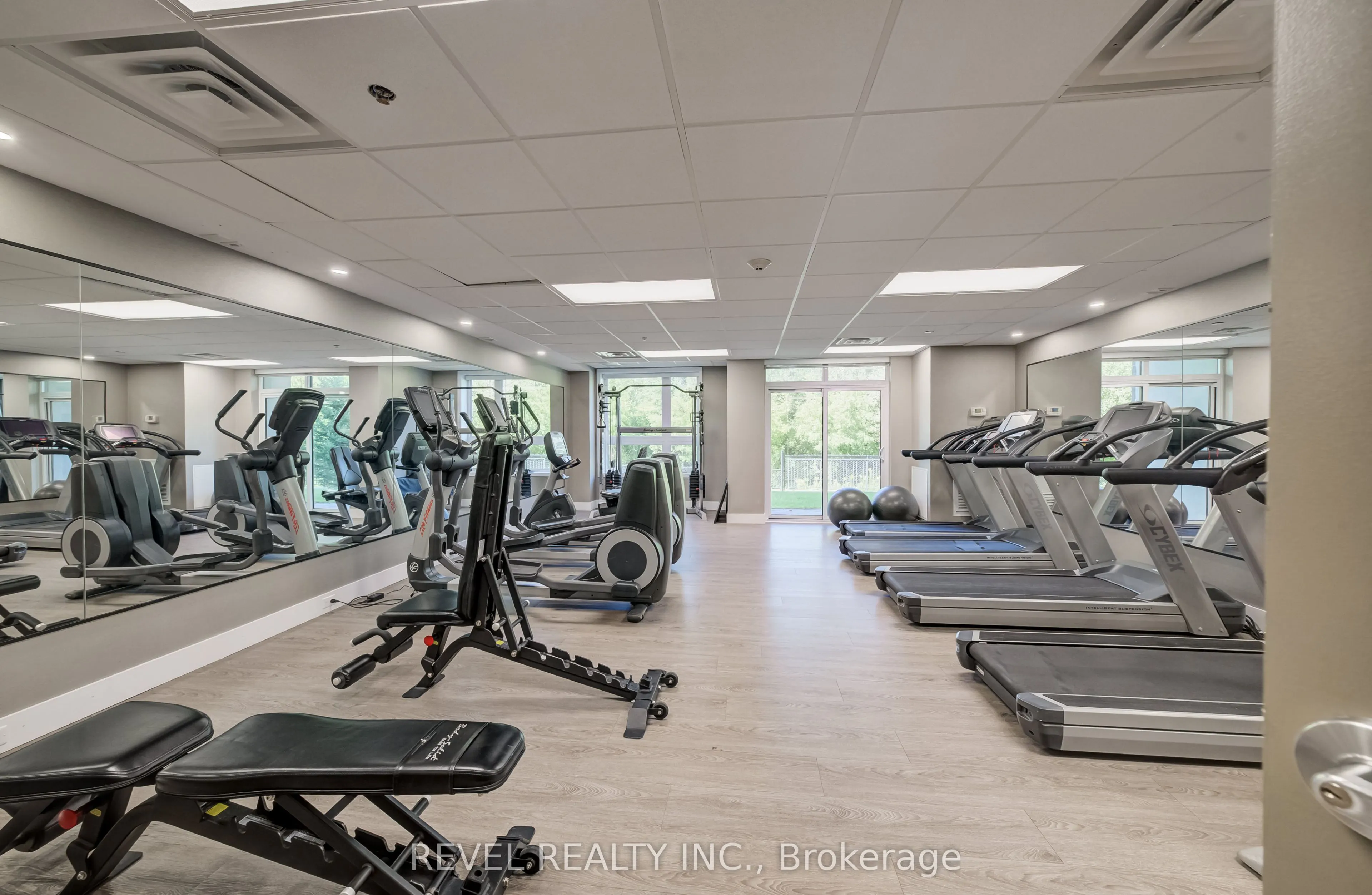 125 Shoreview Place #235