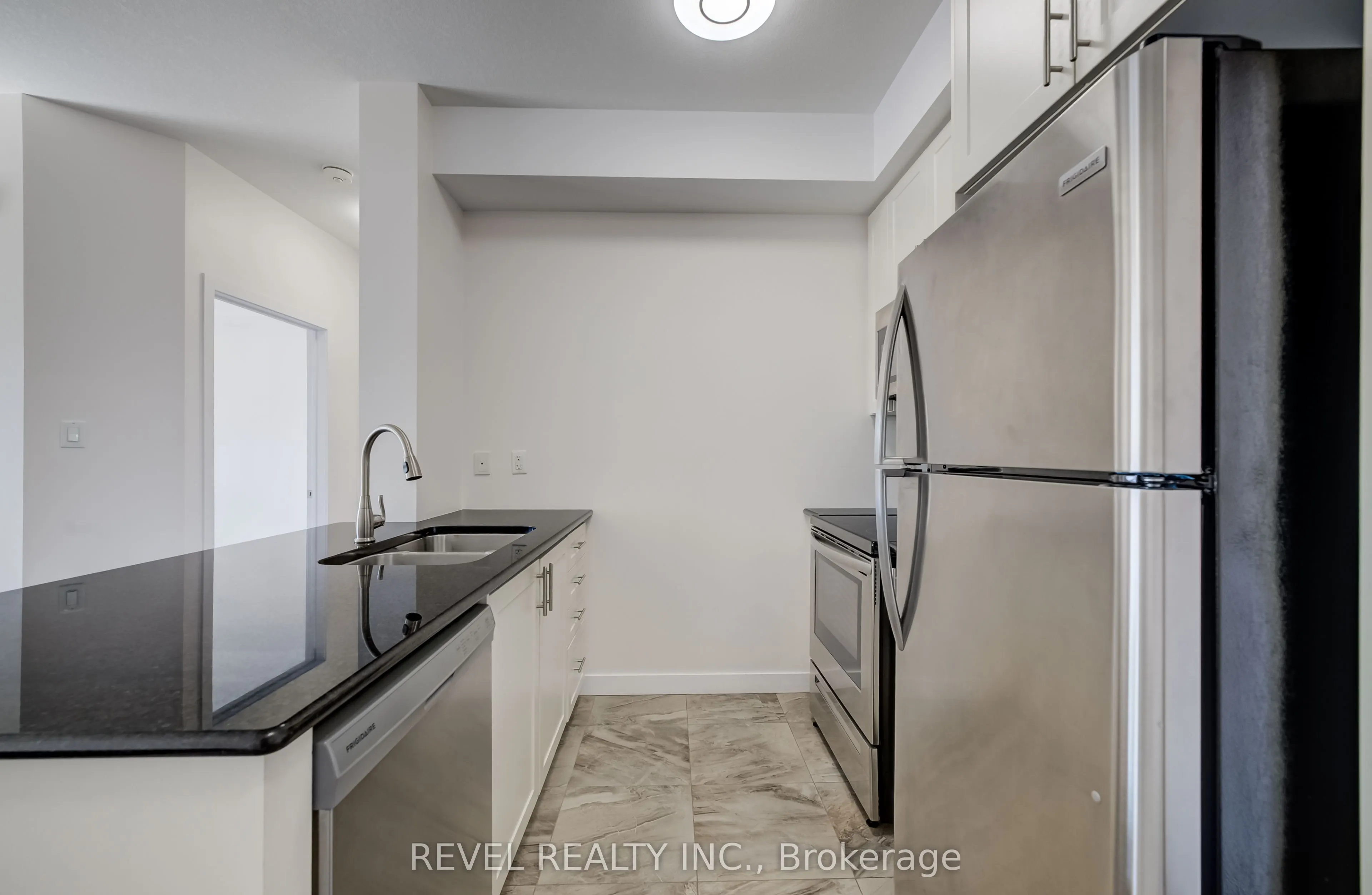 125 Shoreview Place #235
