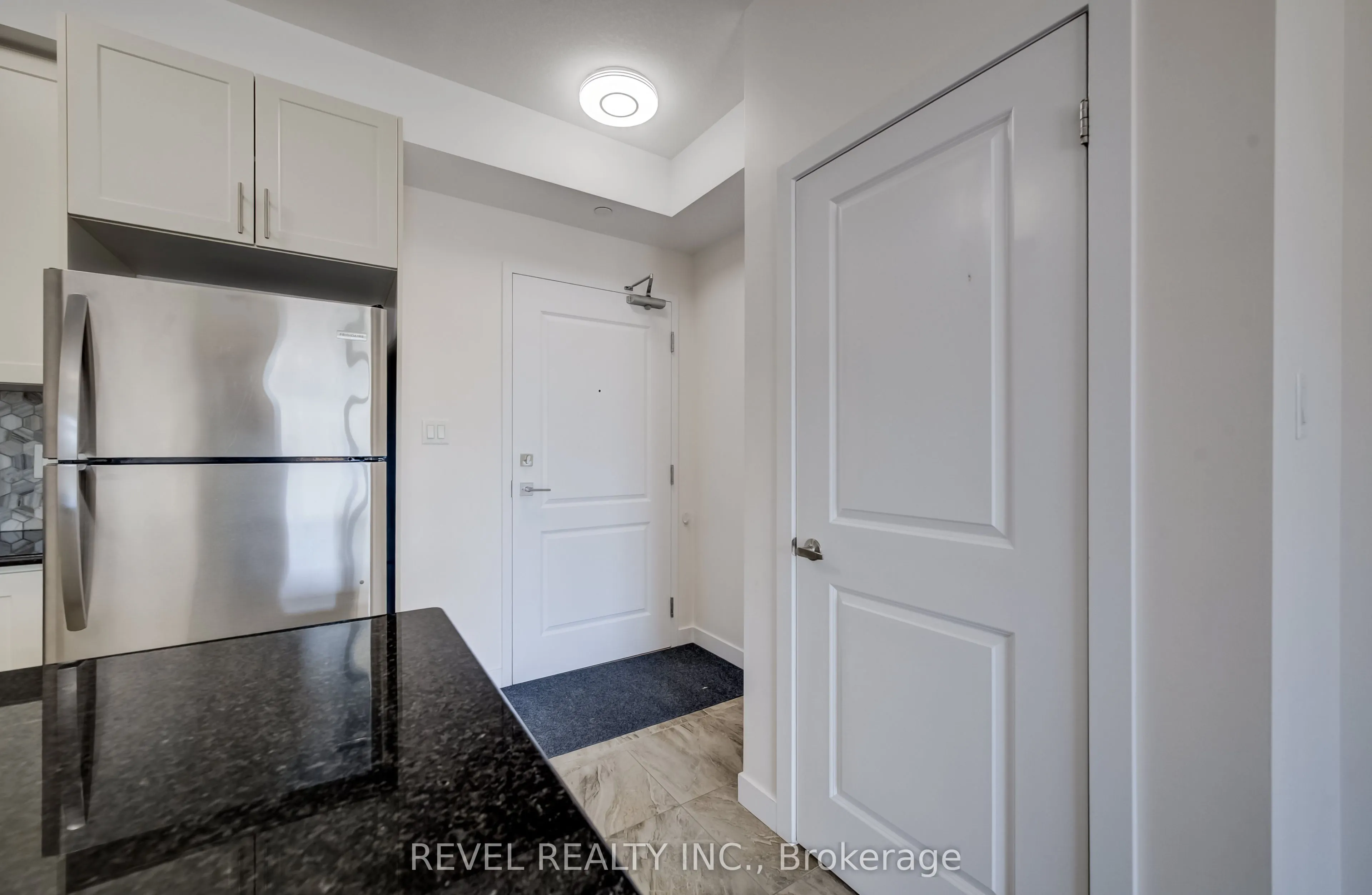 125 Shoreview Place #235