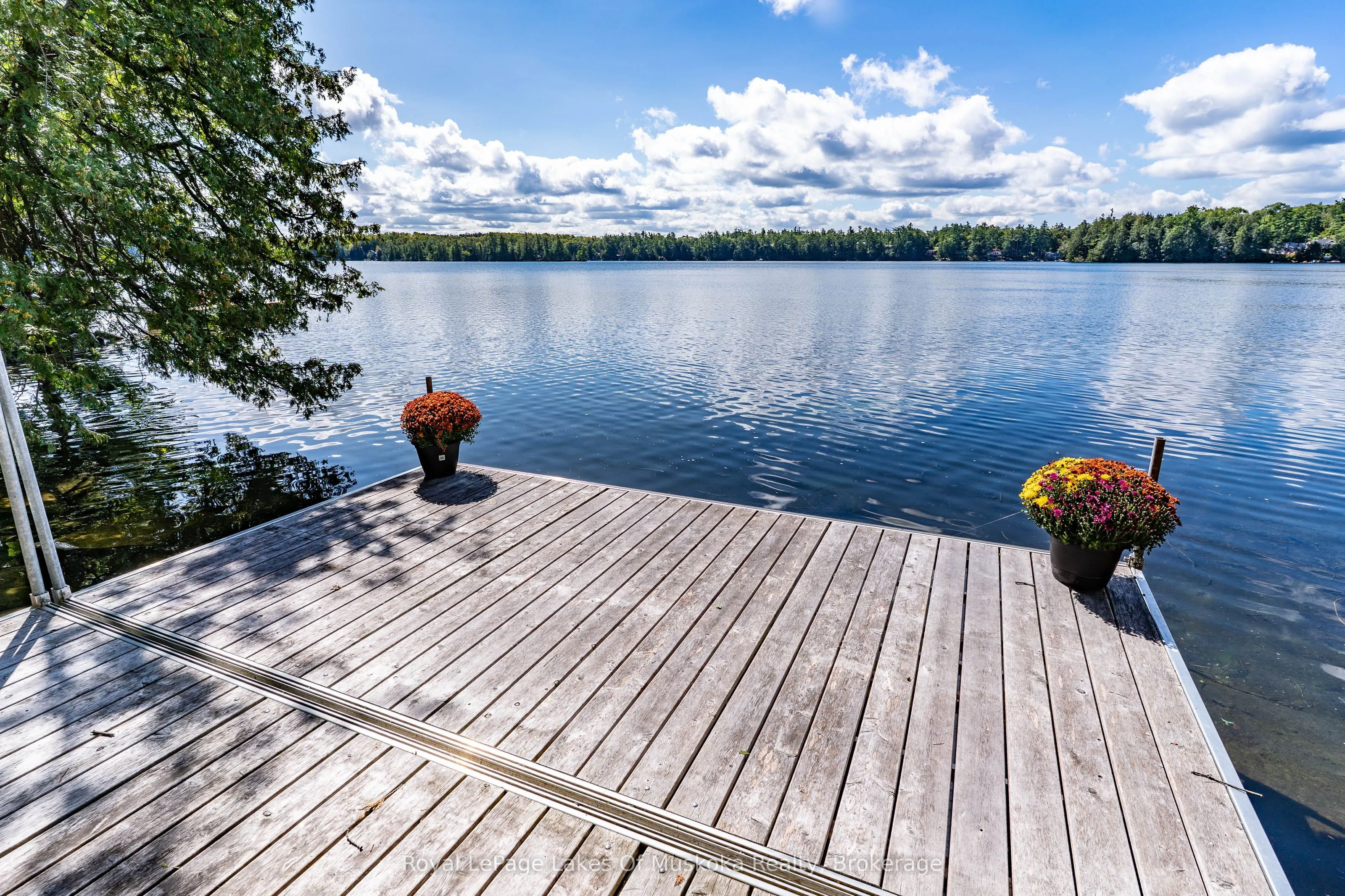 1106 Clear Lake Road