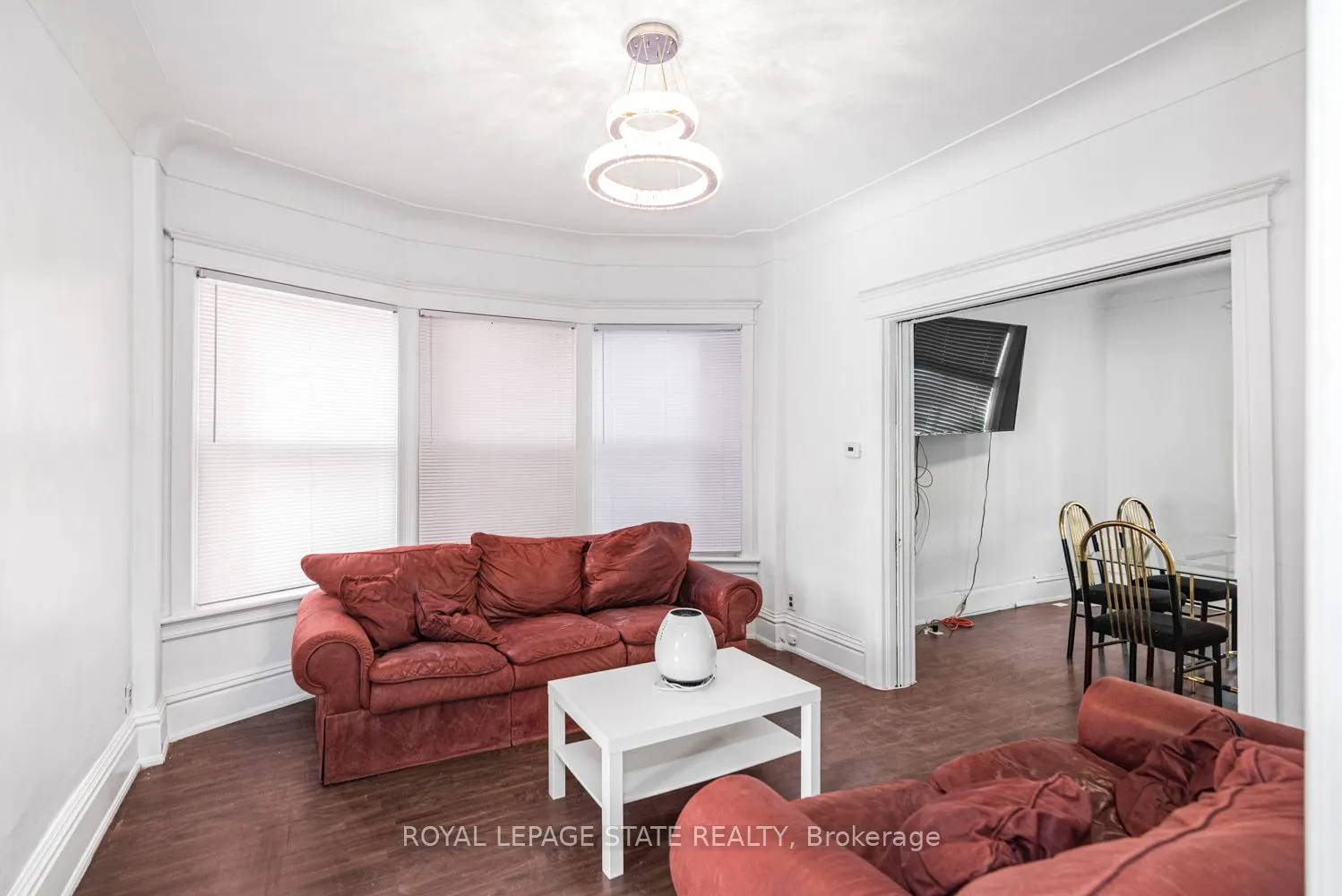 39 Arthur Avenue N