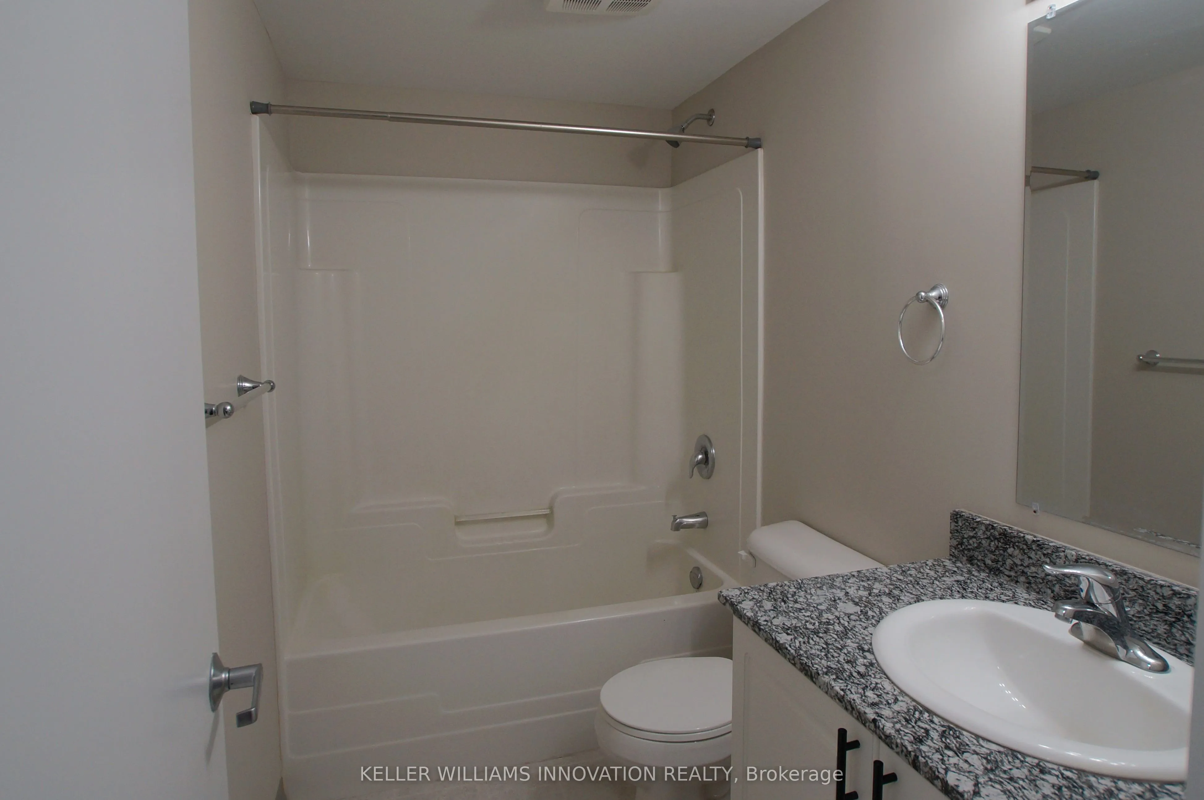 239 Auburn Drive #418