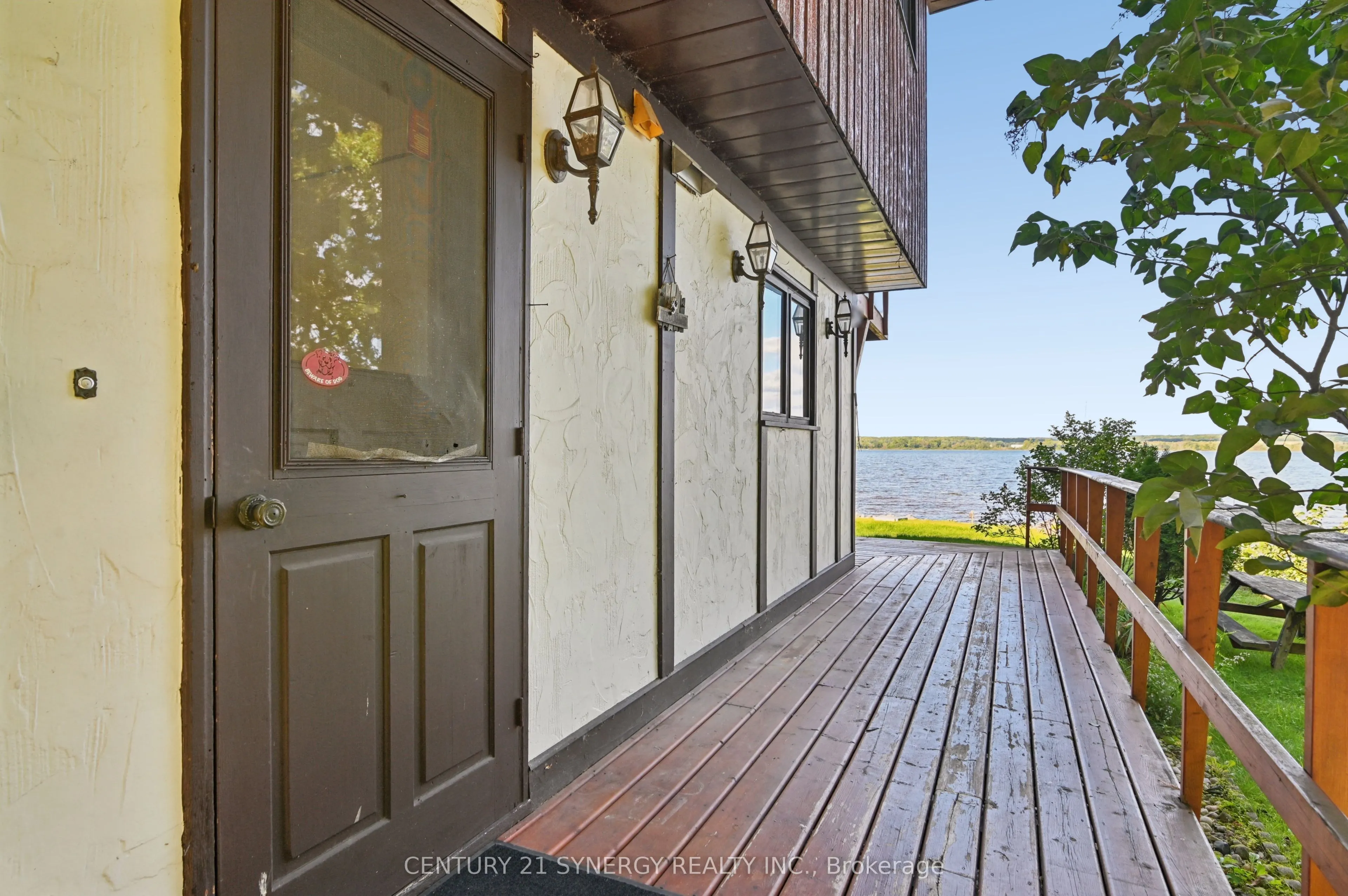 3056 Black Bay Lane