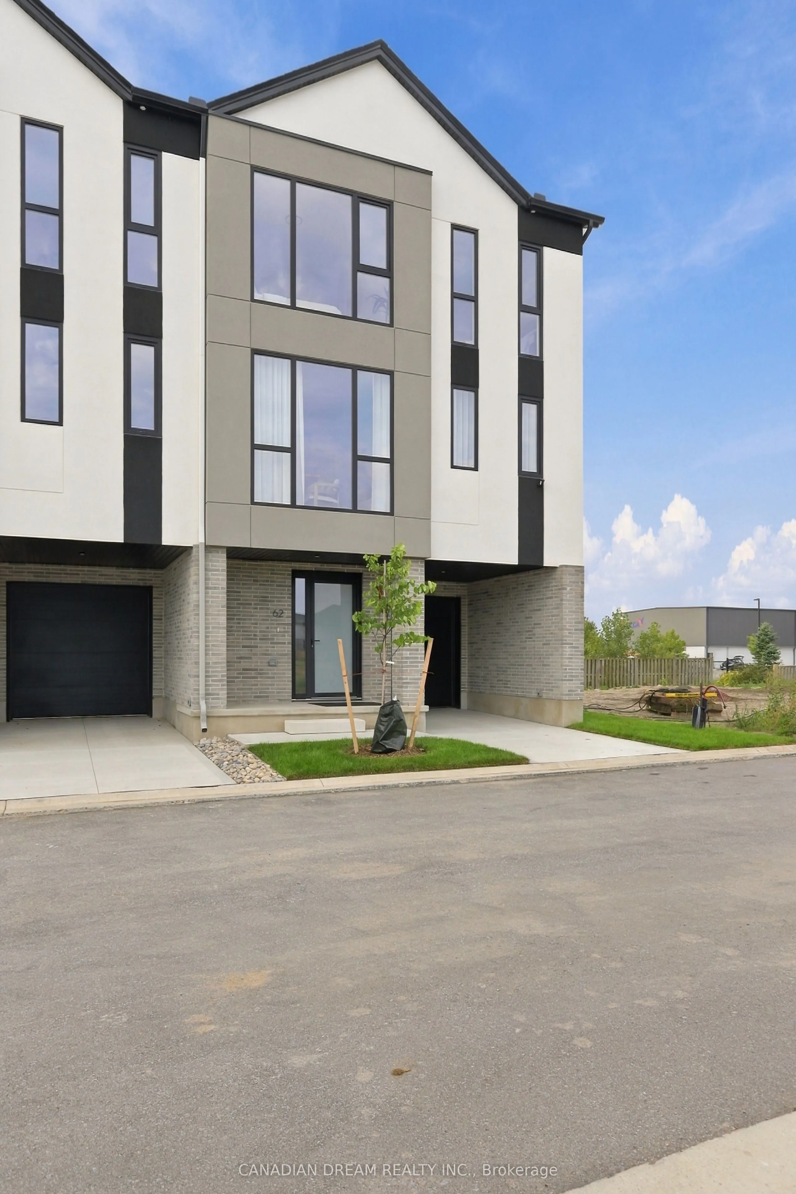 2927 PETTY Road #66