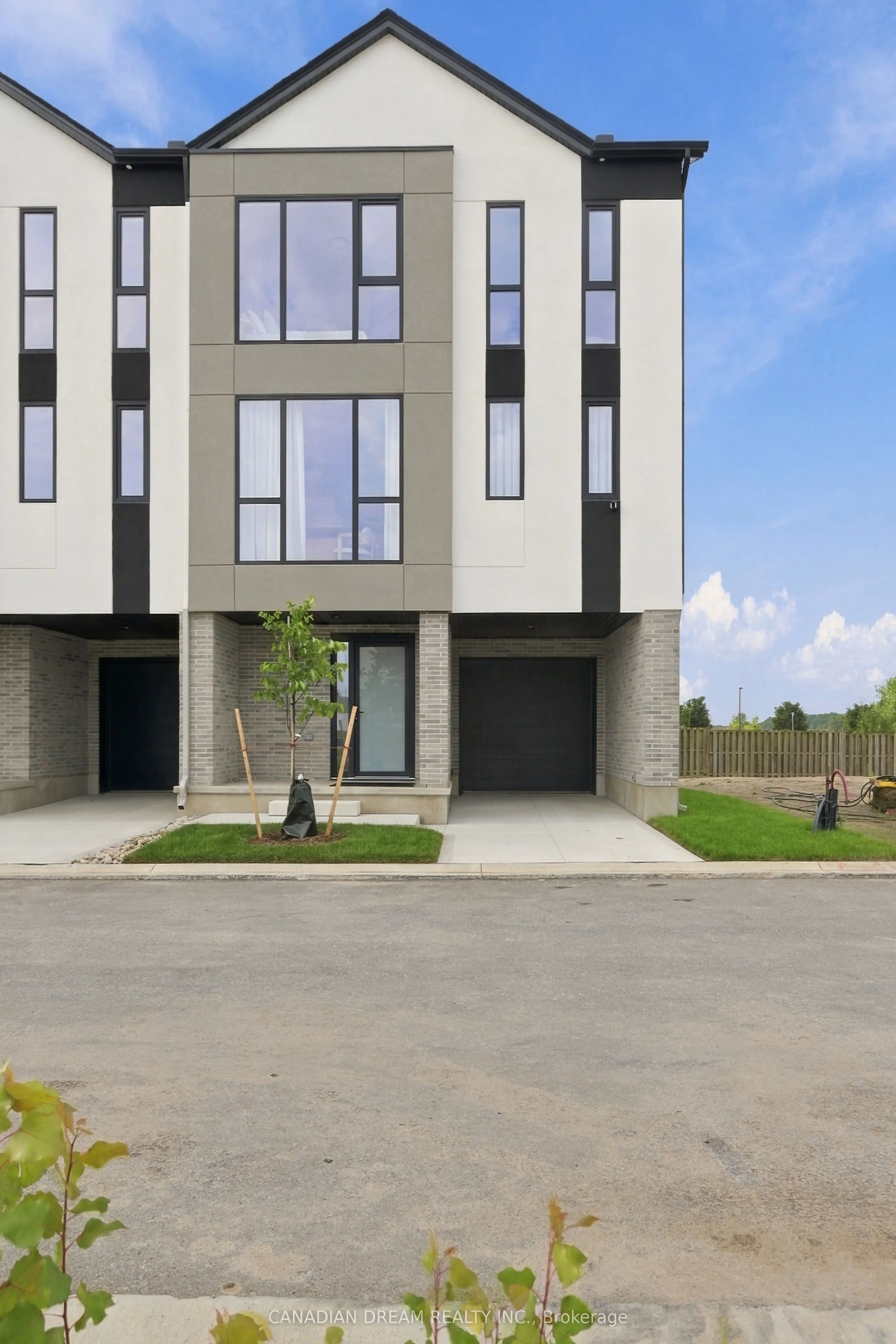 2927 PETTY Road #66