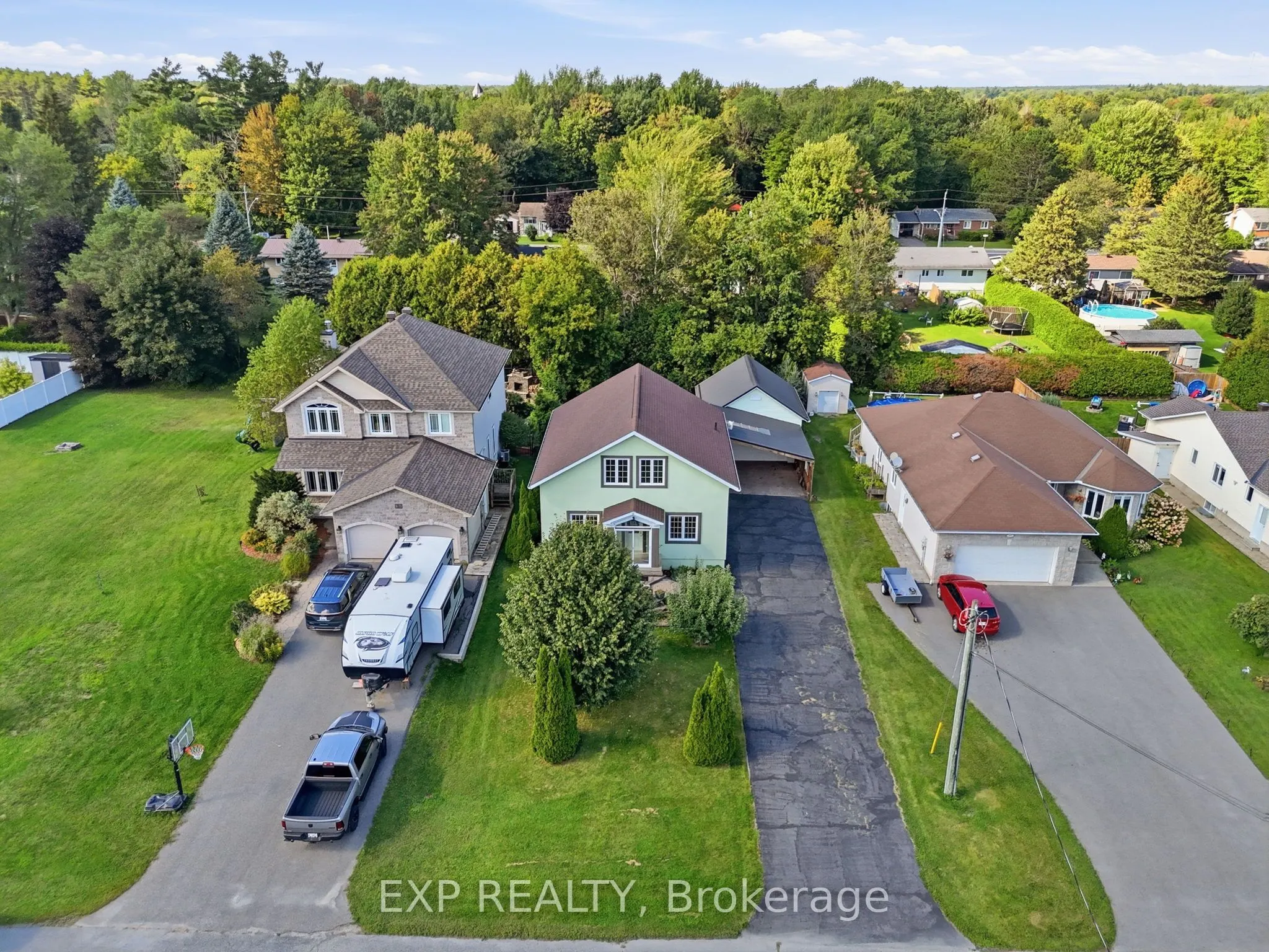 35 Brisson Street