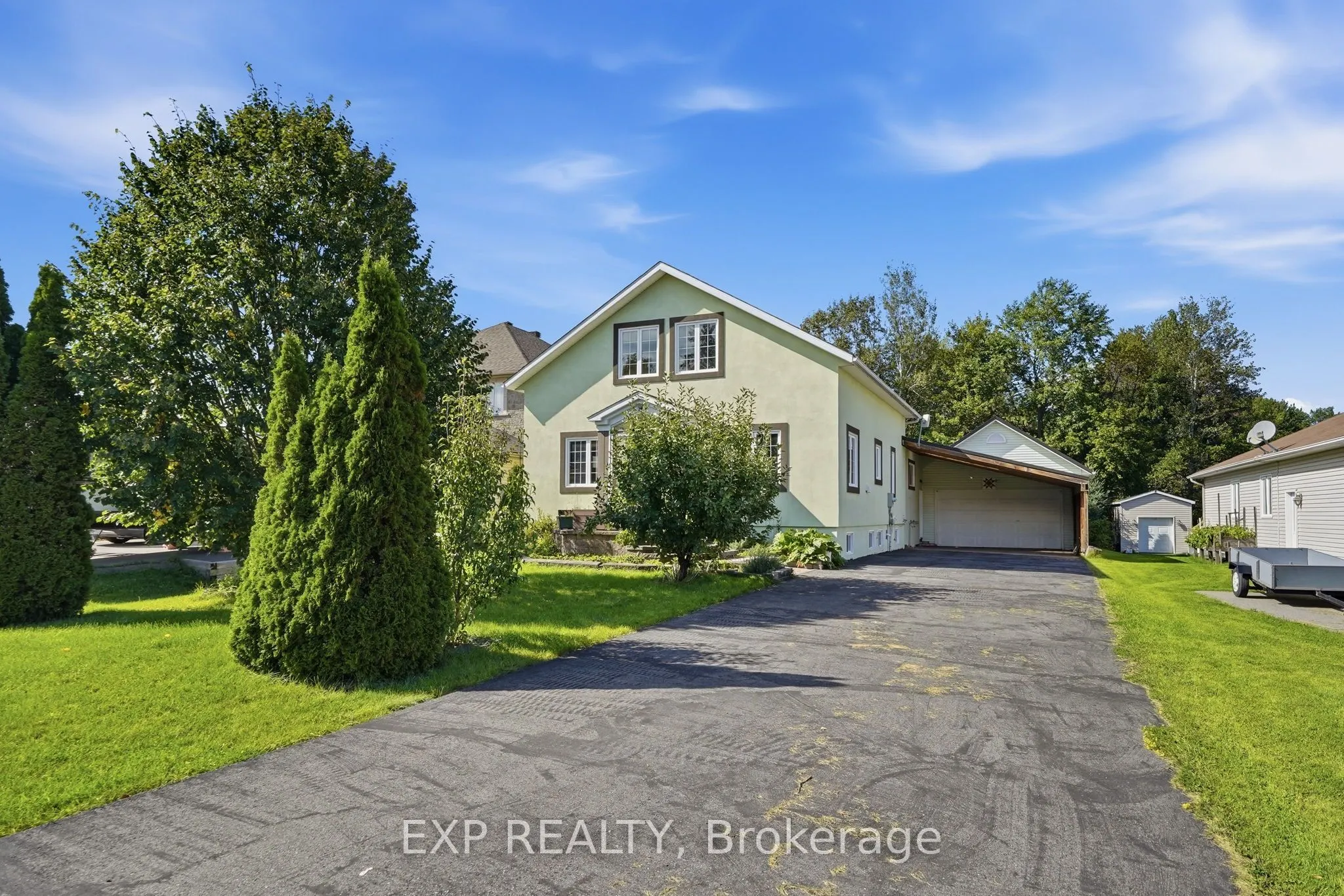 35 Brisson Street