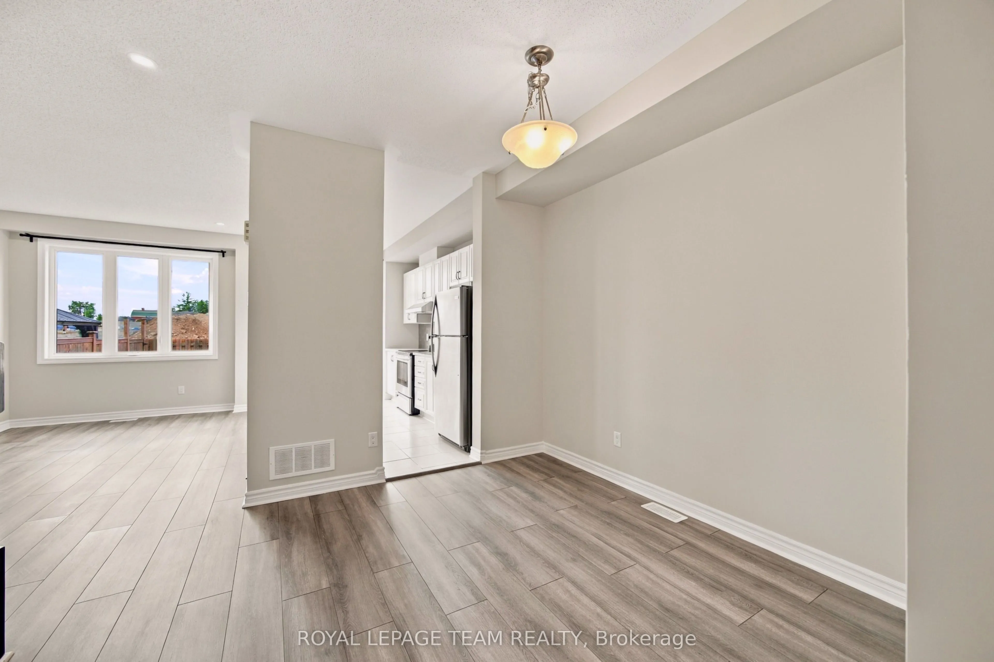 183 Bandelier Way