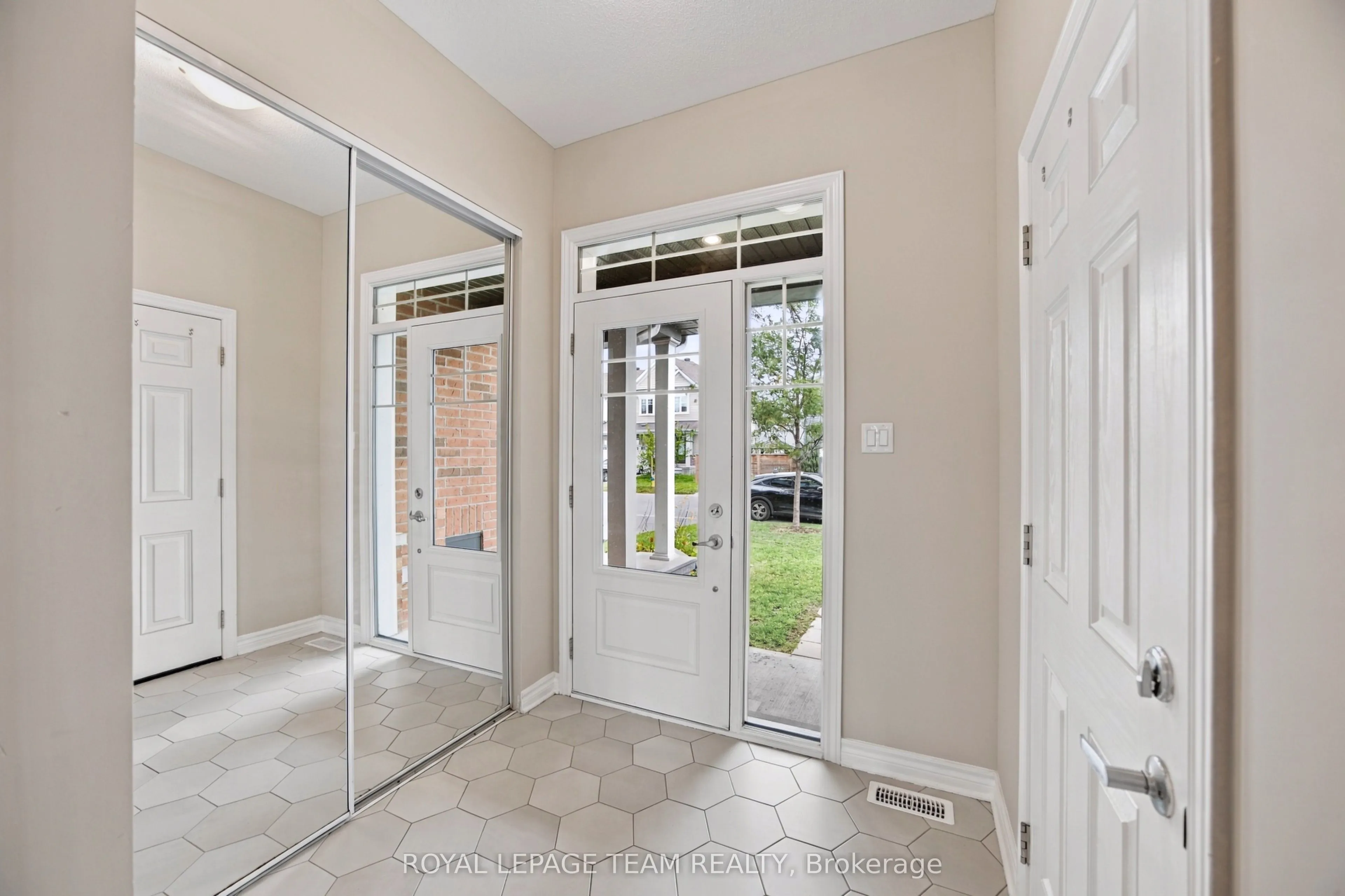 183 Bandelier Way