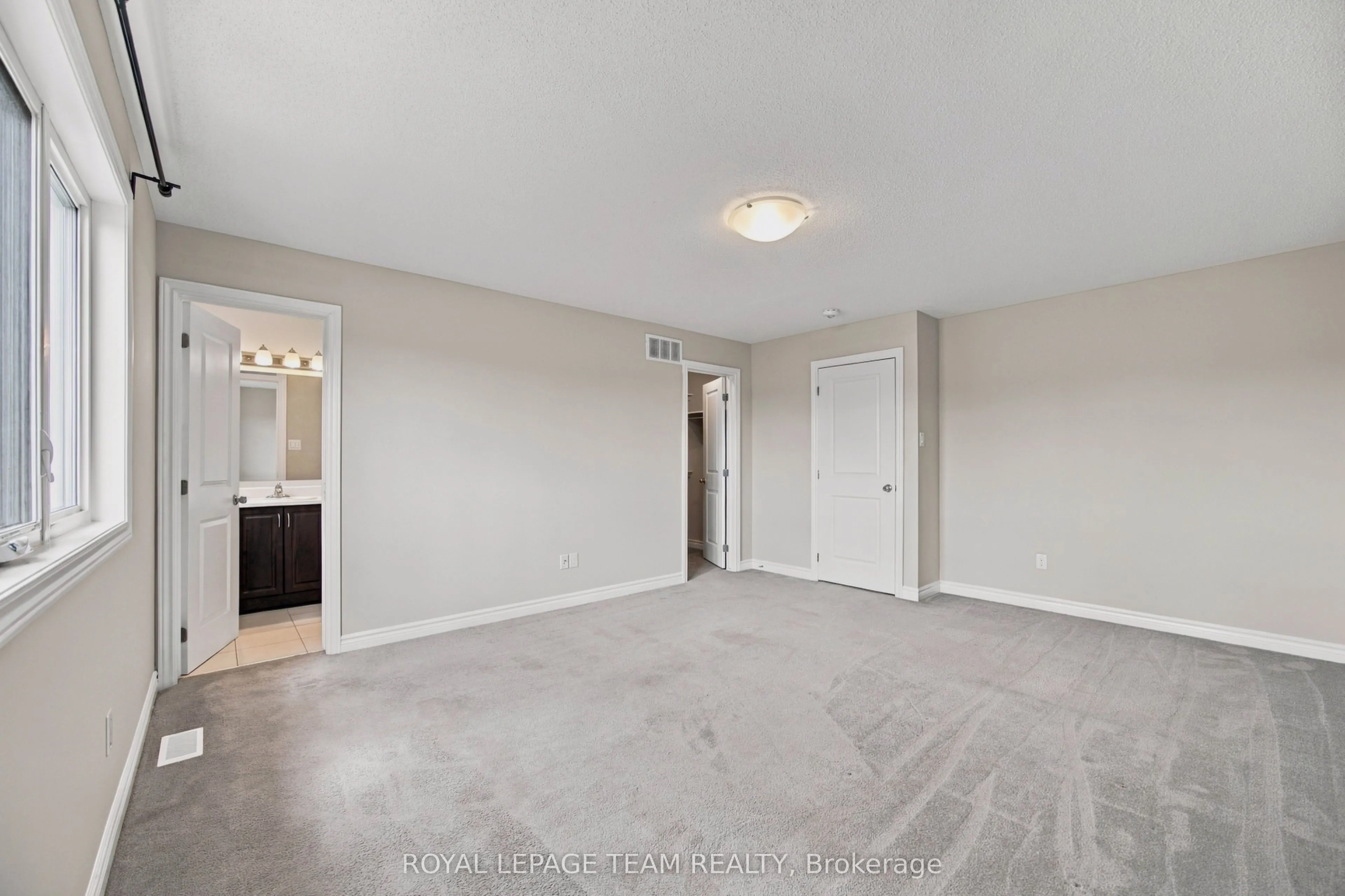 183 Bandelier Way