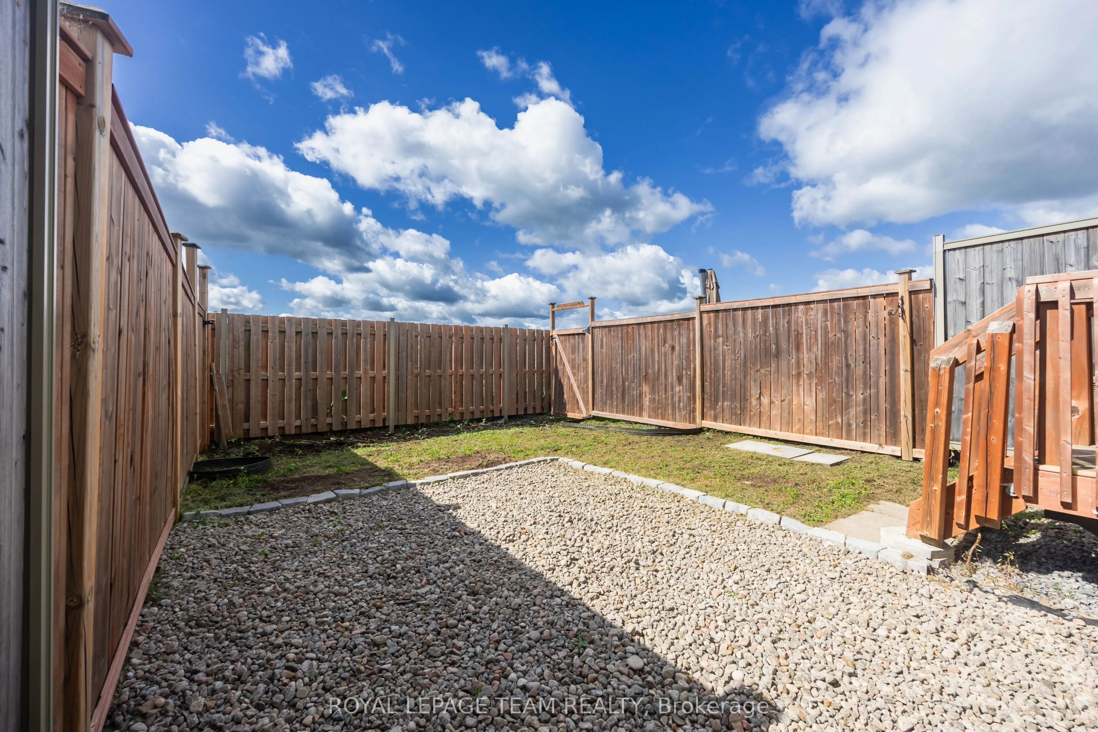 183 Bandelier Way