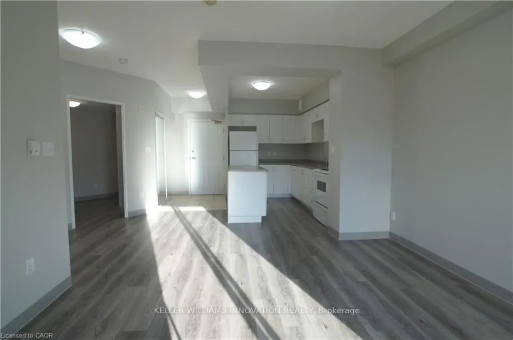736 Old Albert Street #403