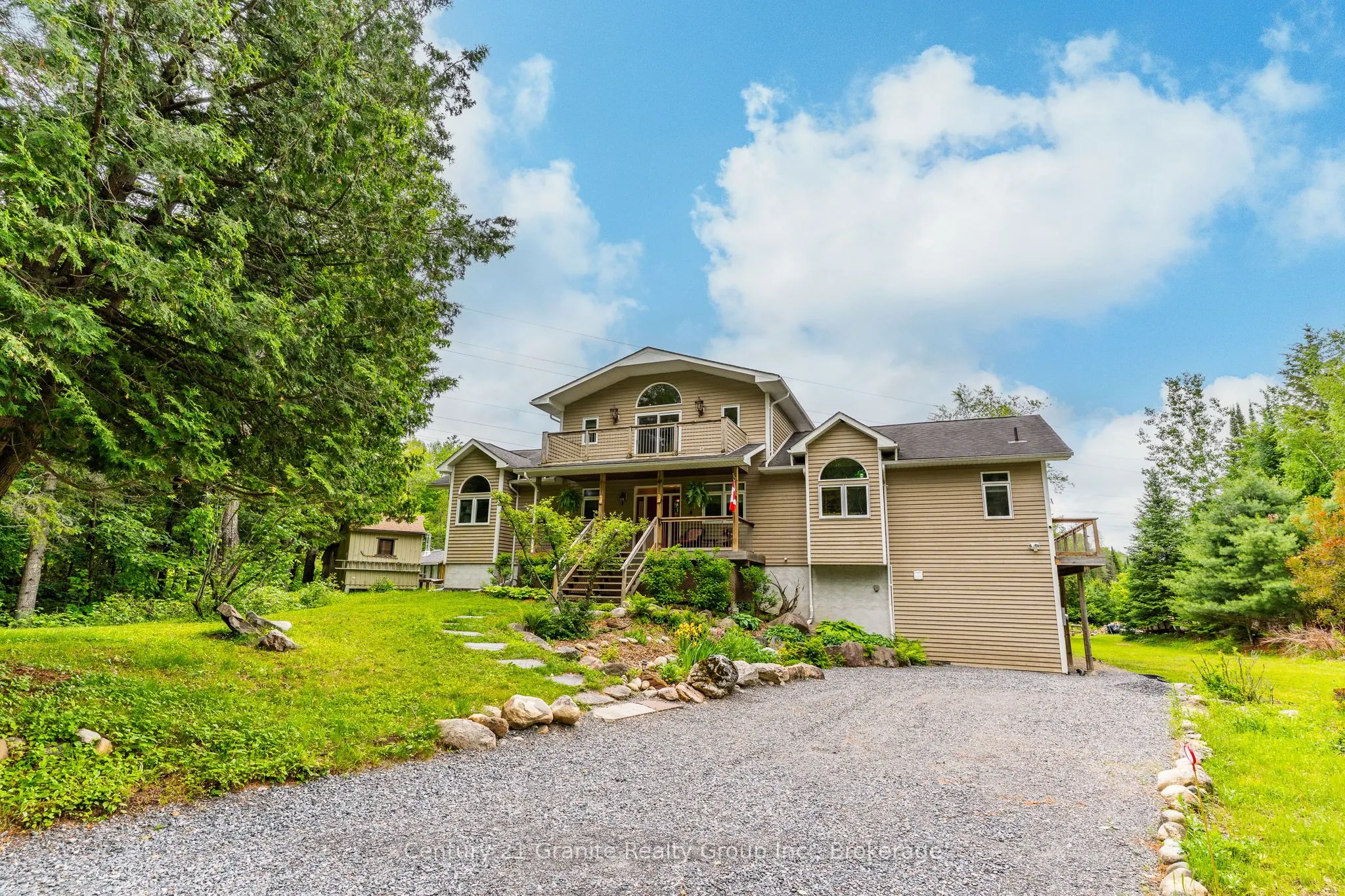 1003 Pontiac Drive