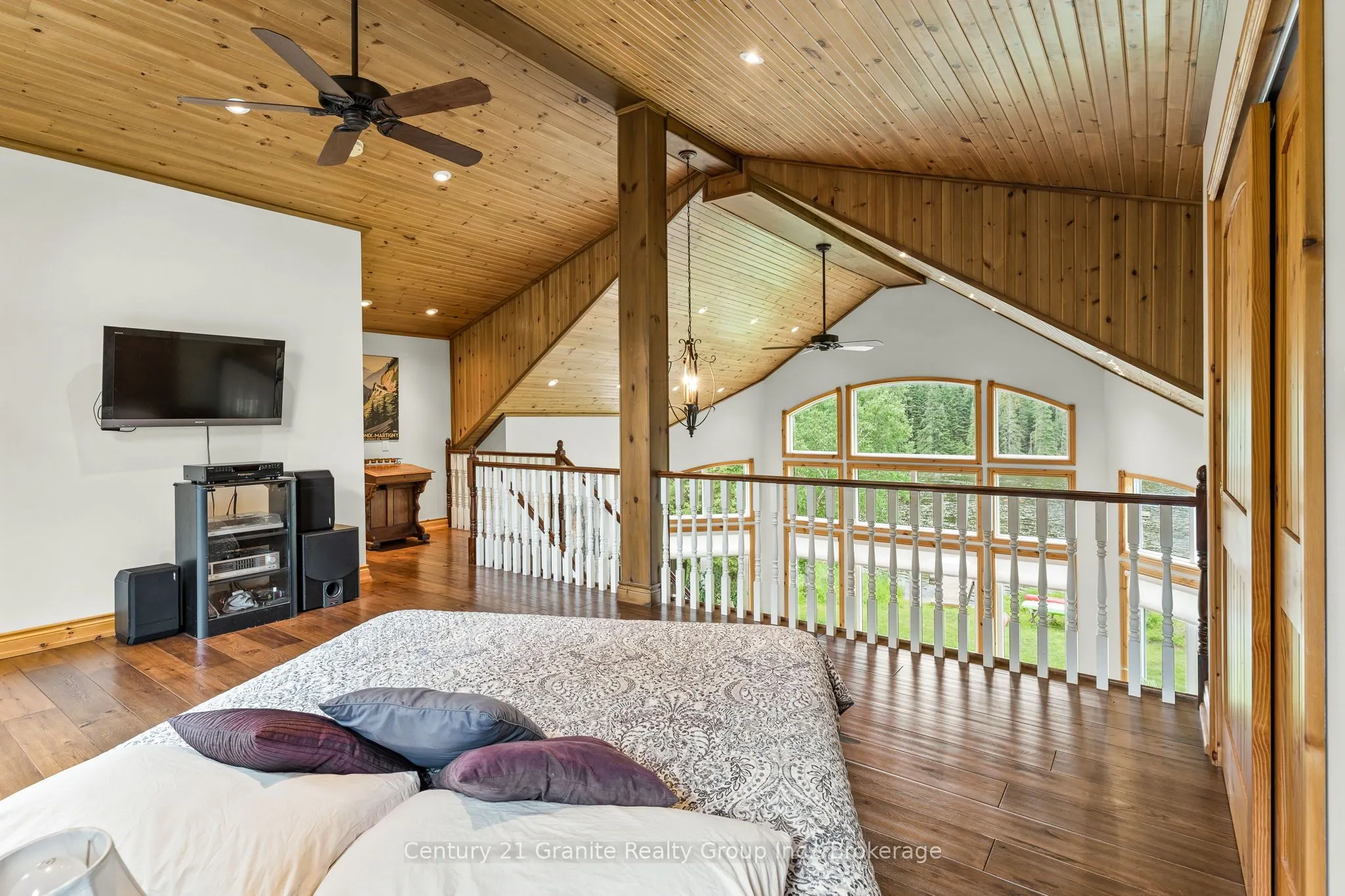 1003 Pontiac Drive