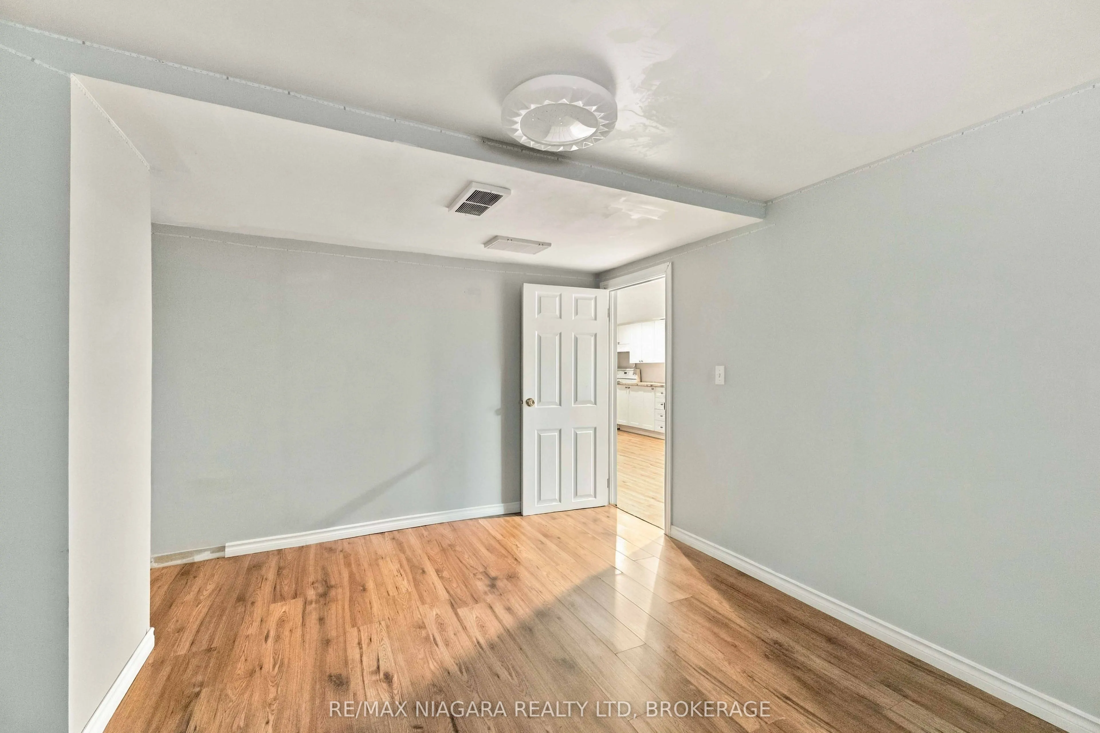 29 Glengarry Road