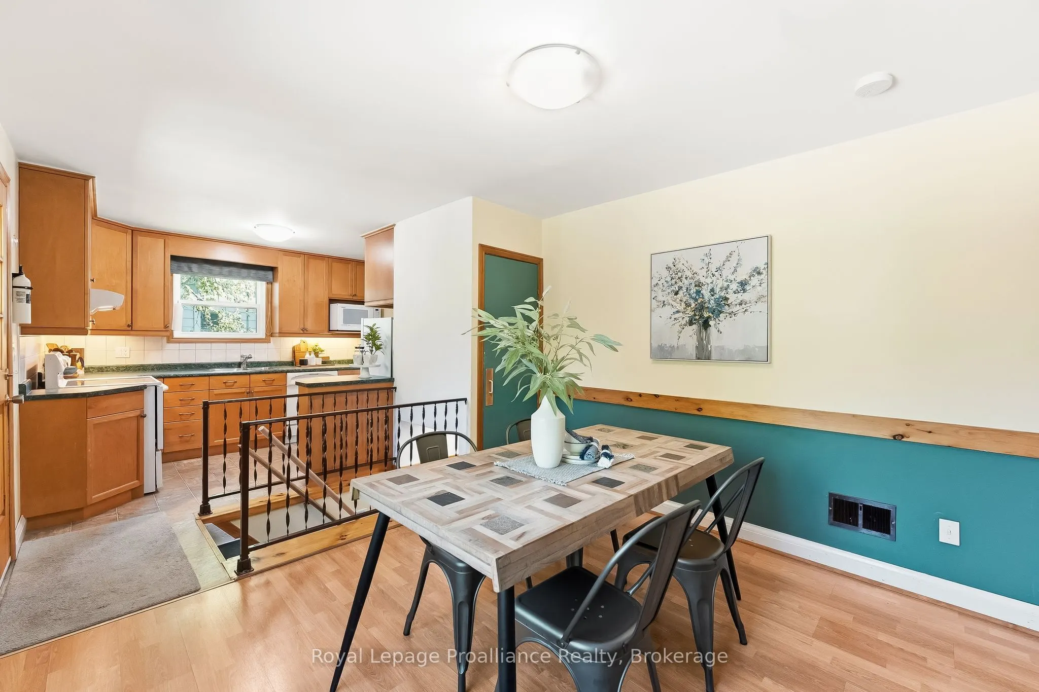 29 Bramley Street S