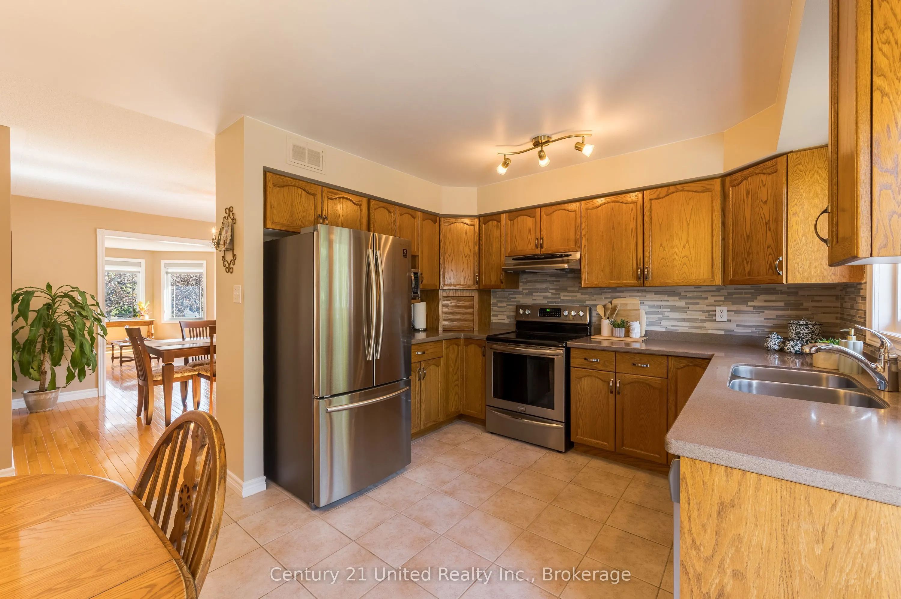 1441 Hetherington Drive
