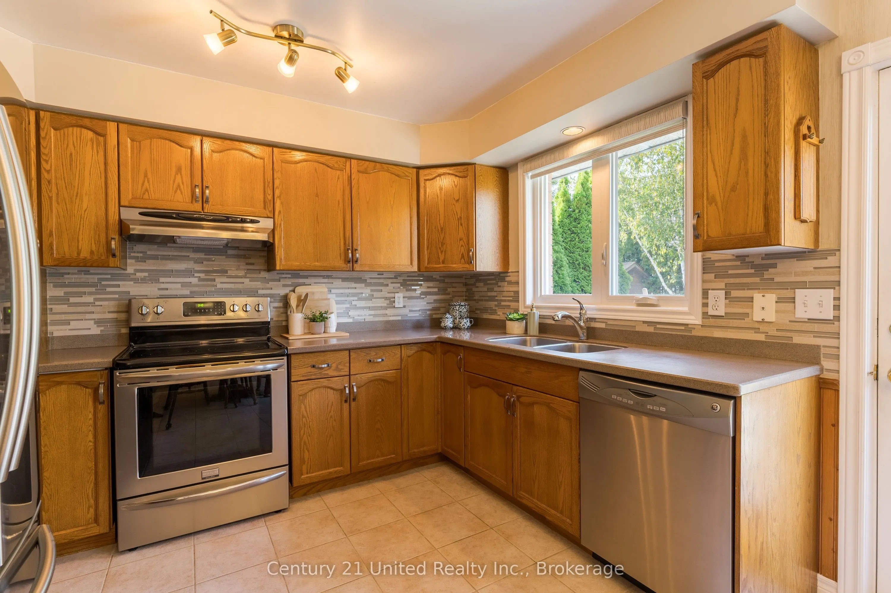 1441 Hetherington Drive