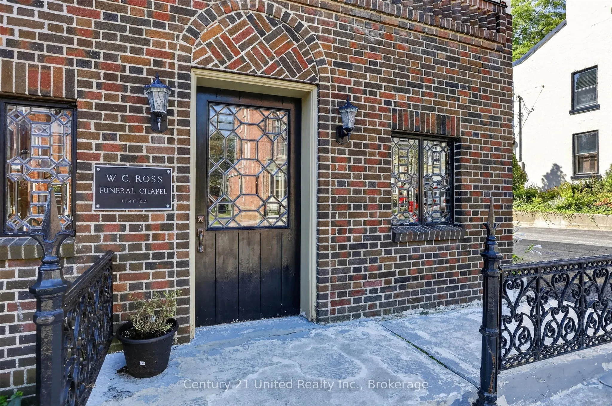 135 Walton Street