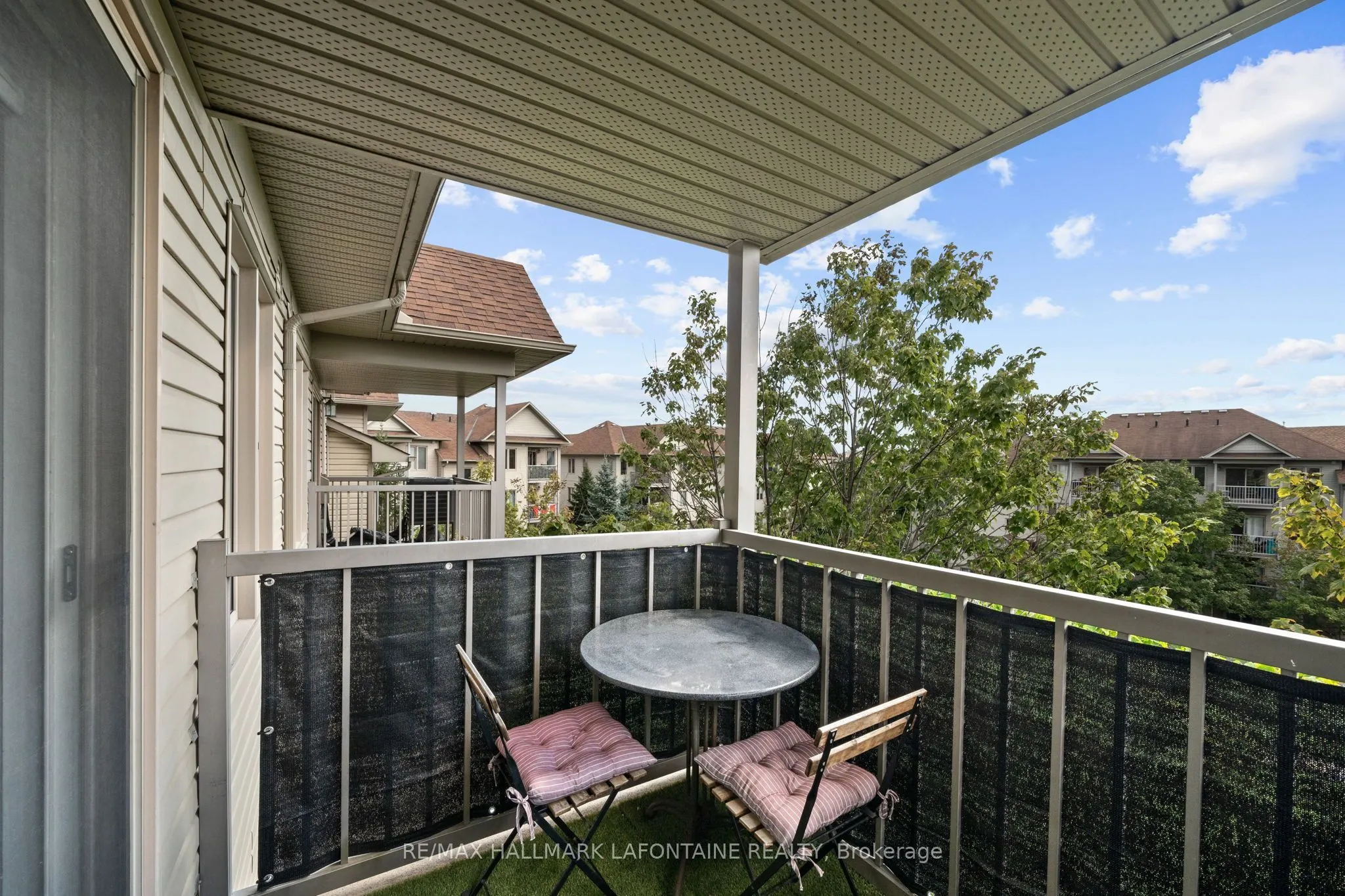 585 Stonefield Private #7
