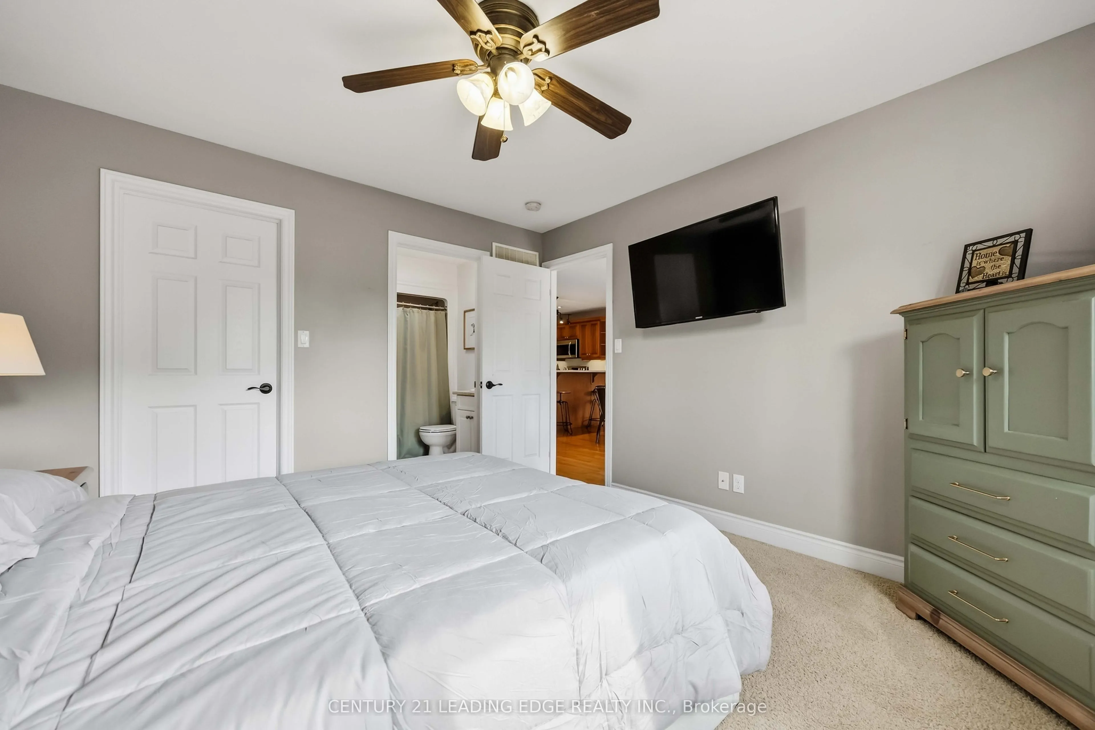 12 Ward Drive
