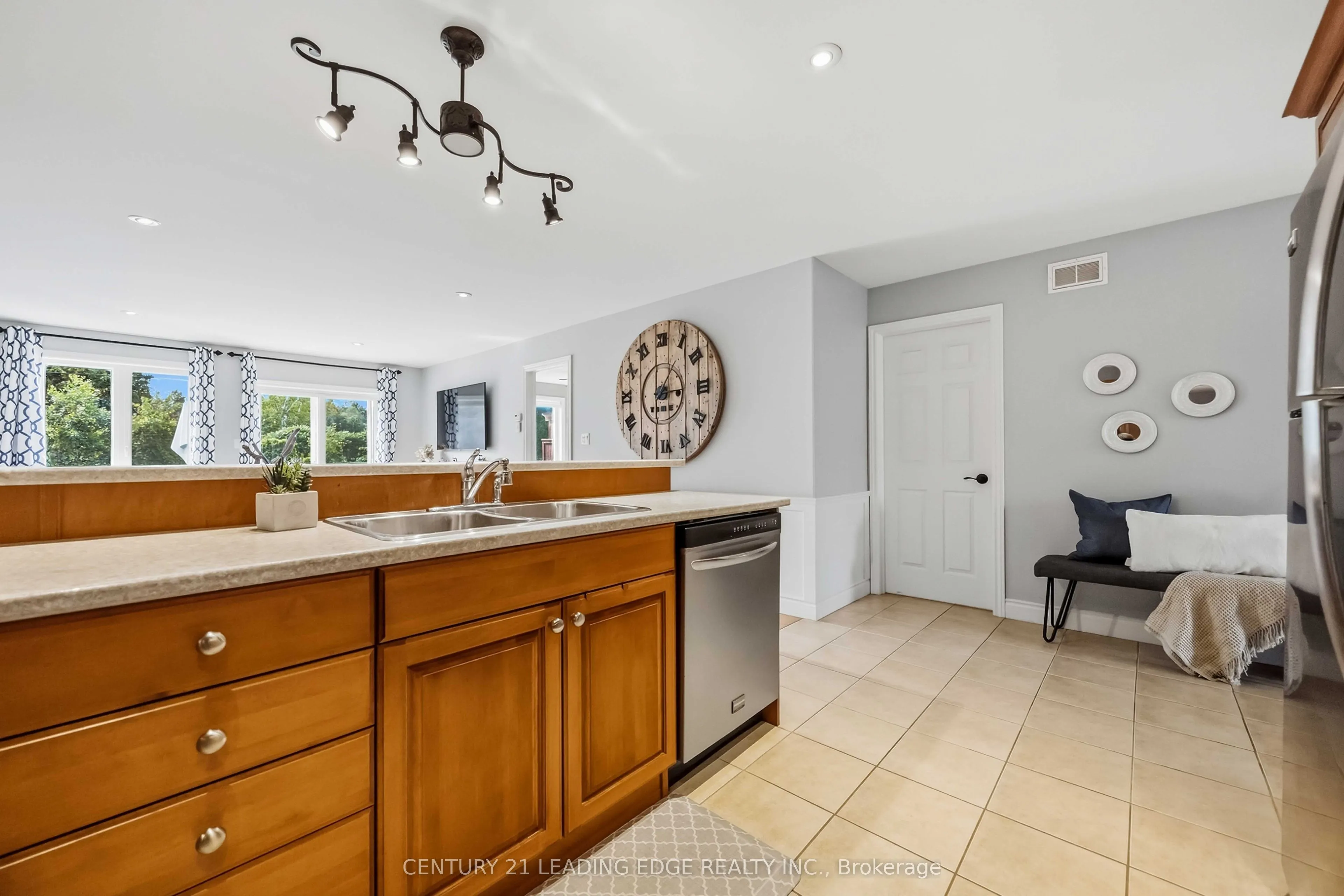 12 Ward Drive