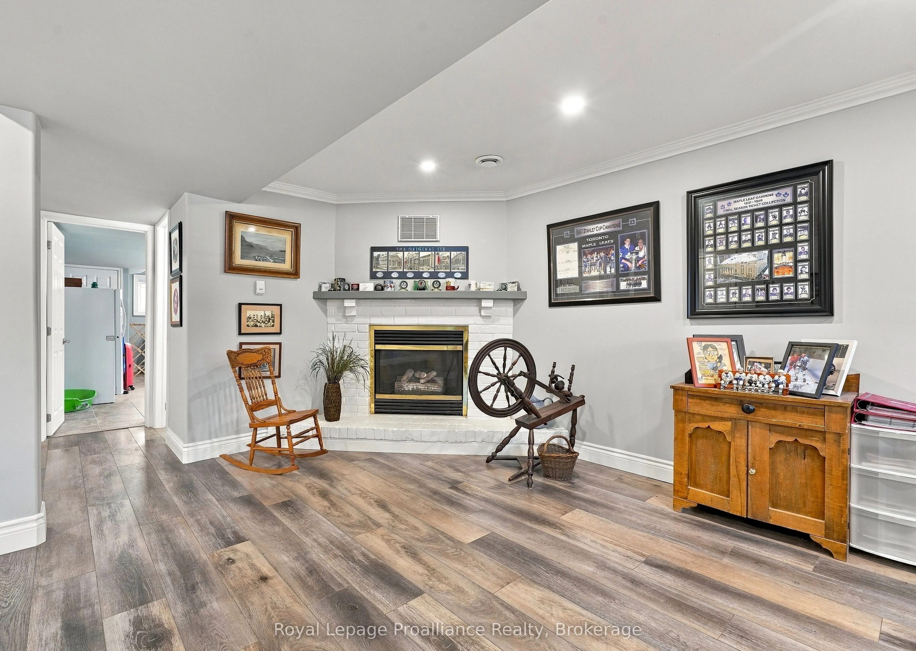 99 Westwind Crescent