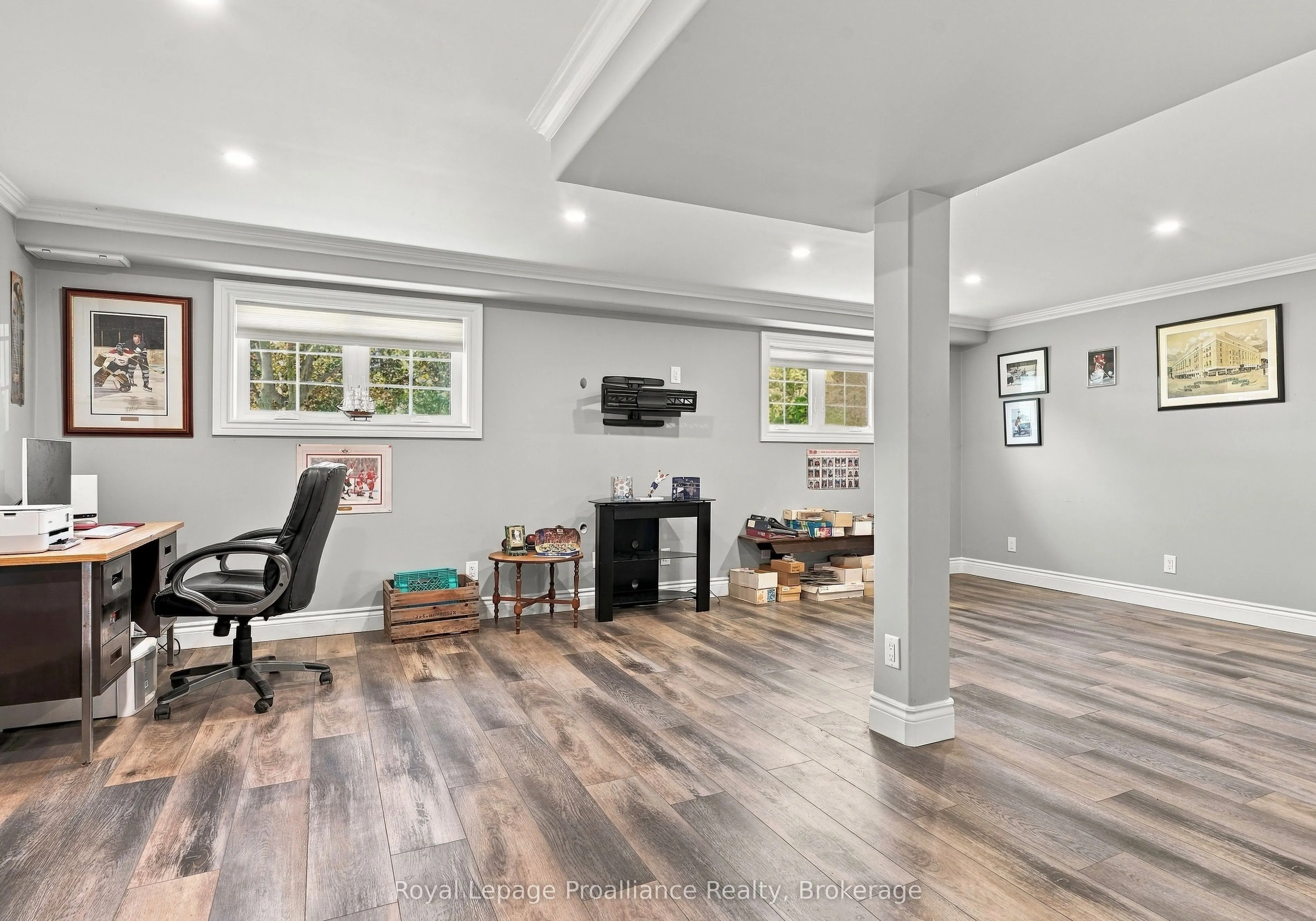 99 Westwind Crescent