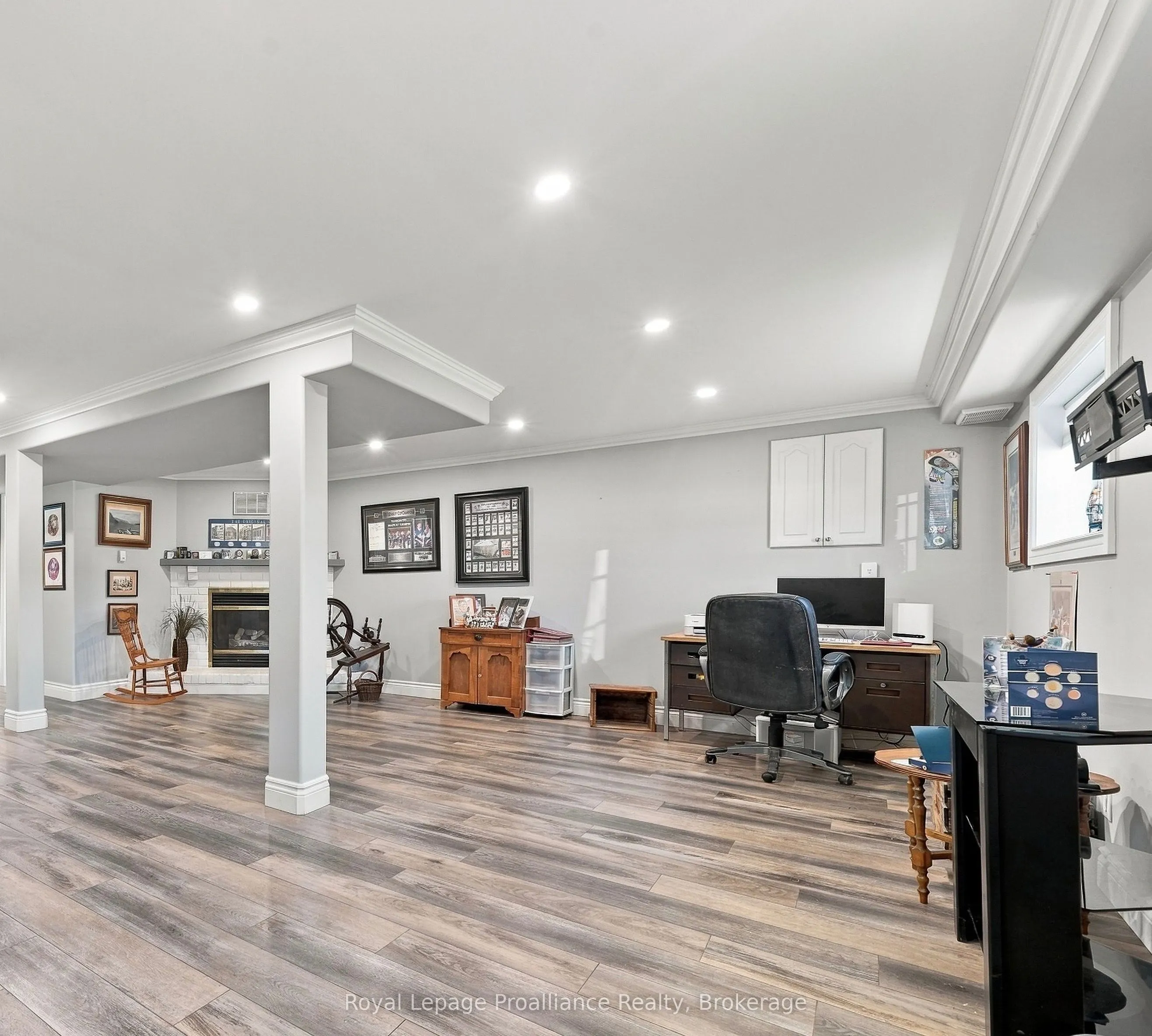 99 Westwind Crescent