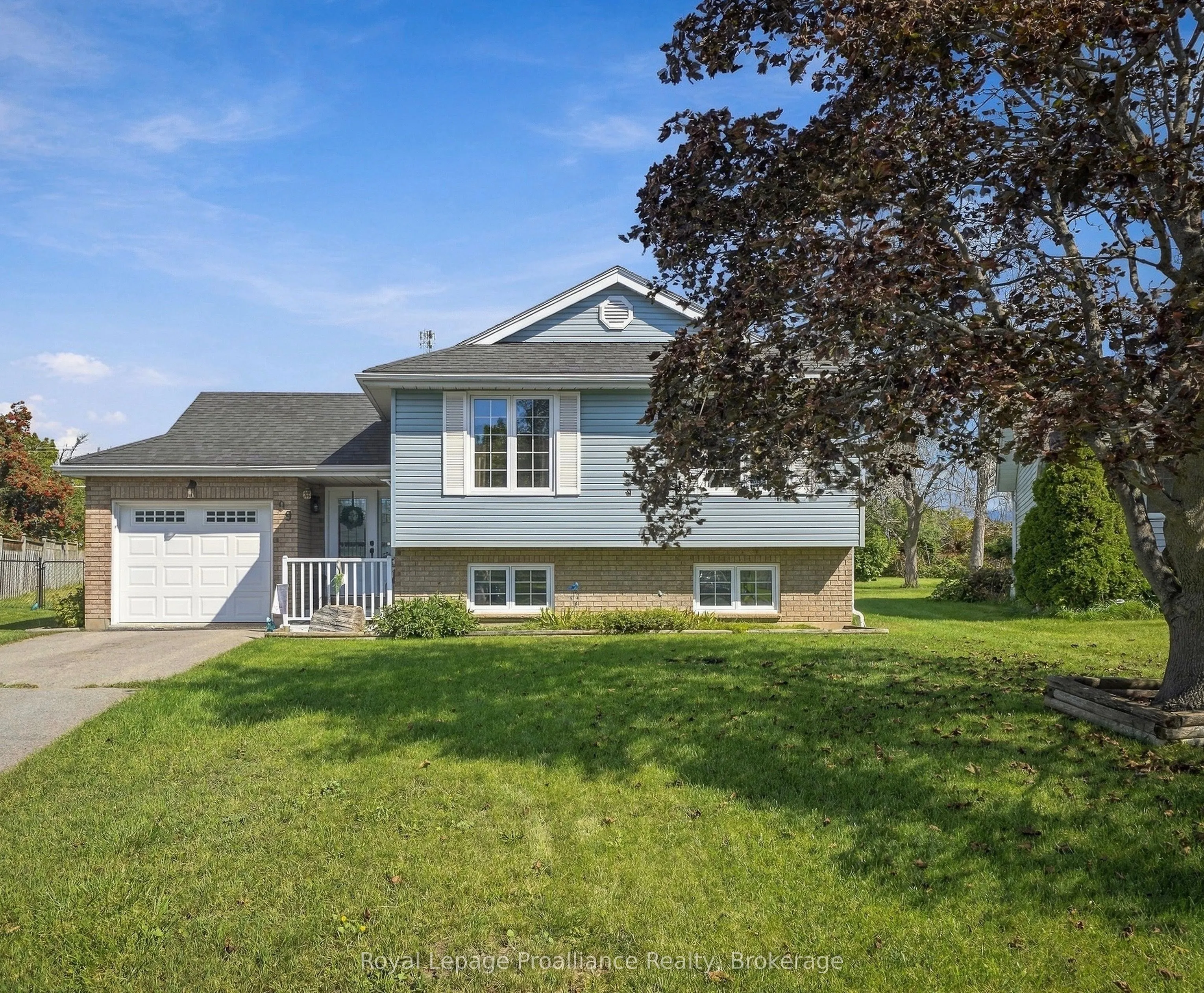 99 Westwind Crescent