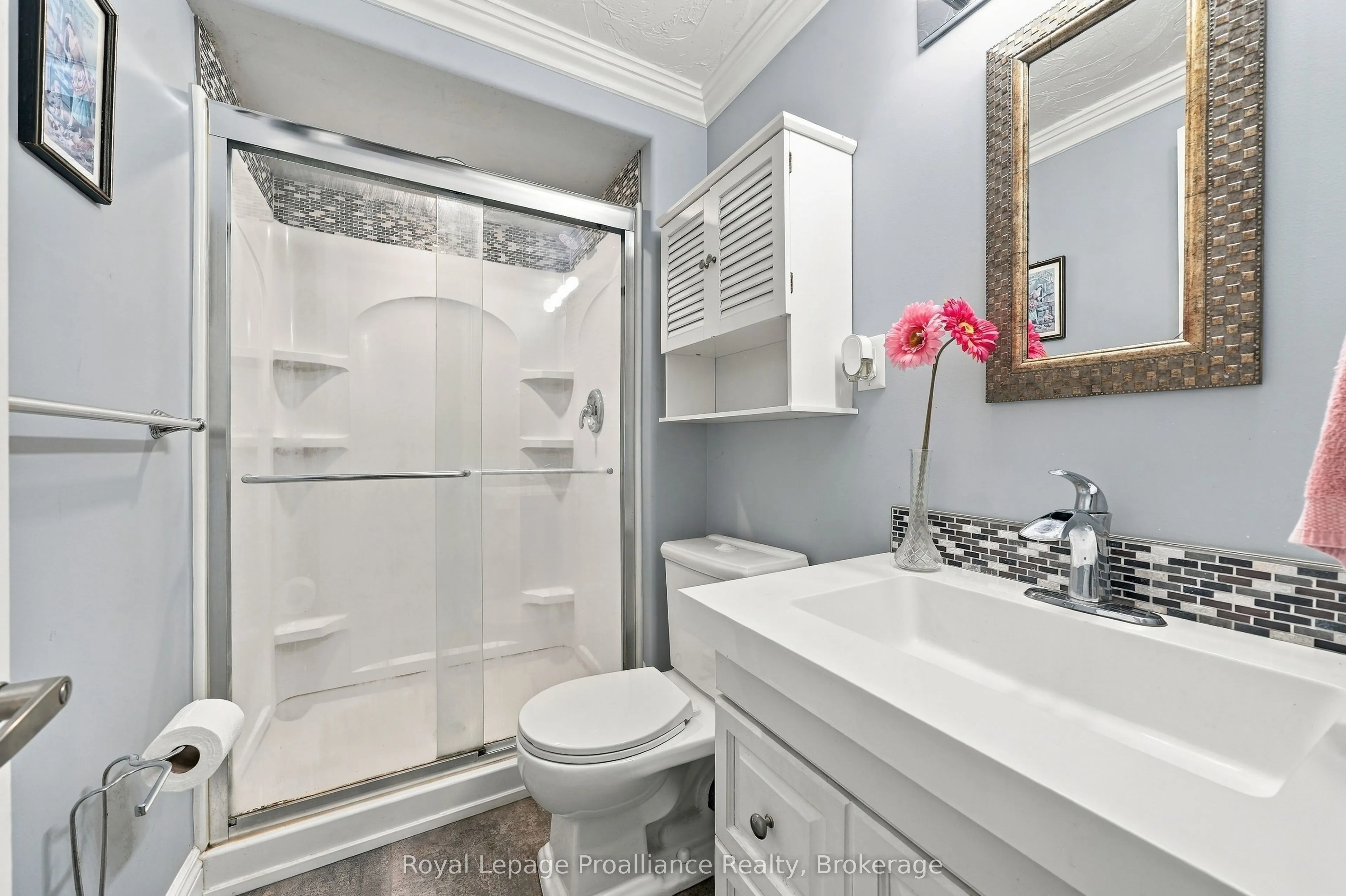 99 Westwind Crescent