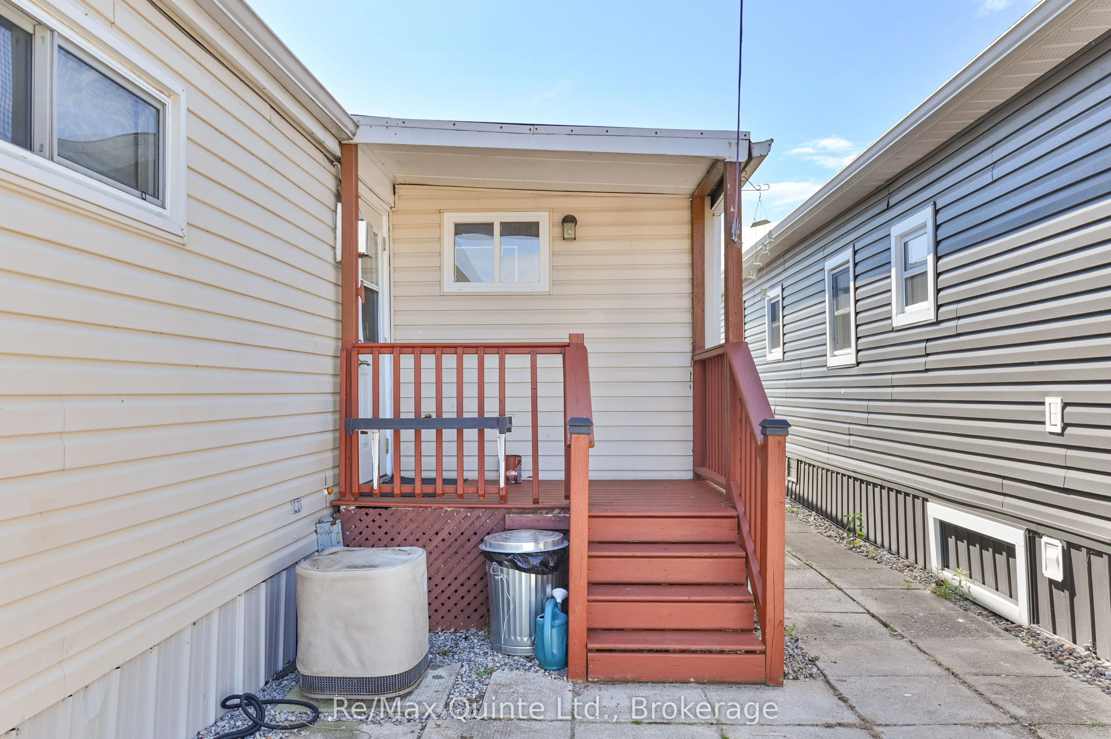 311 Dundas Street #44