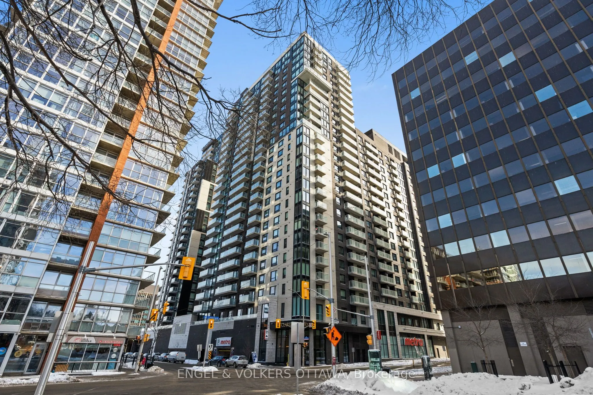 180 George Street #1802