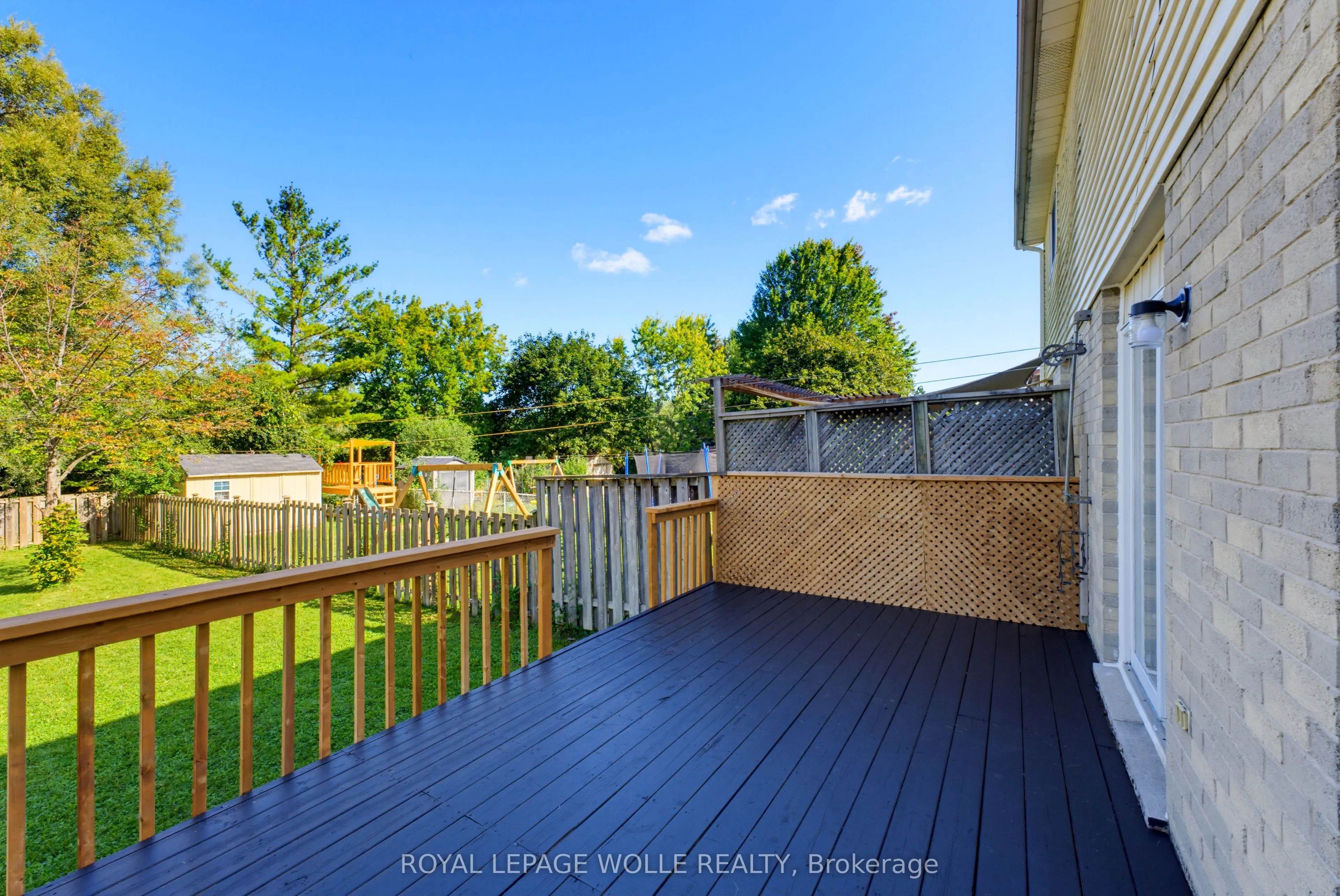 80 Highland Crescent