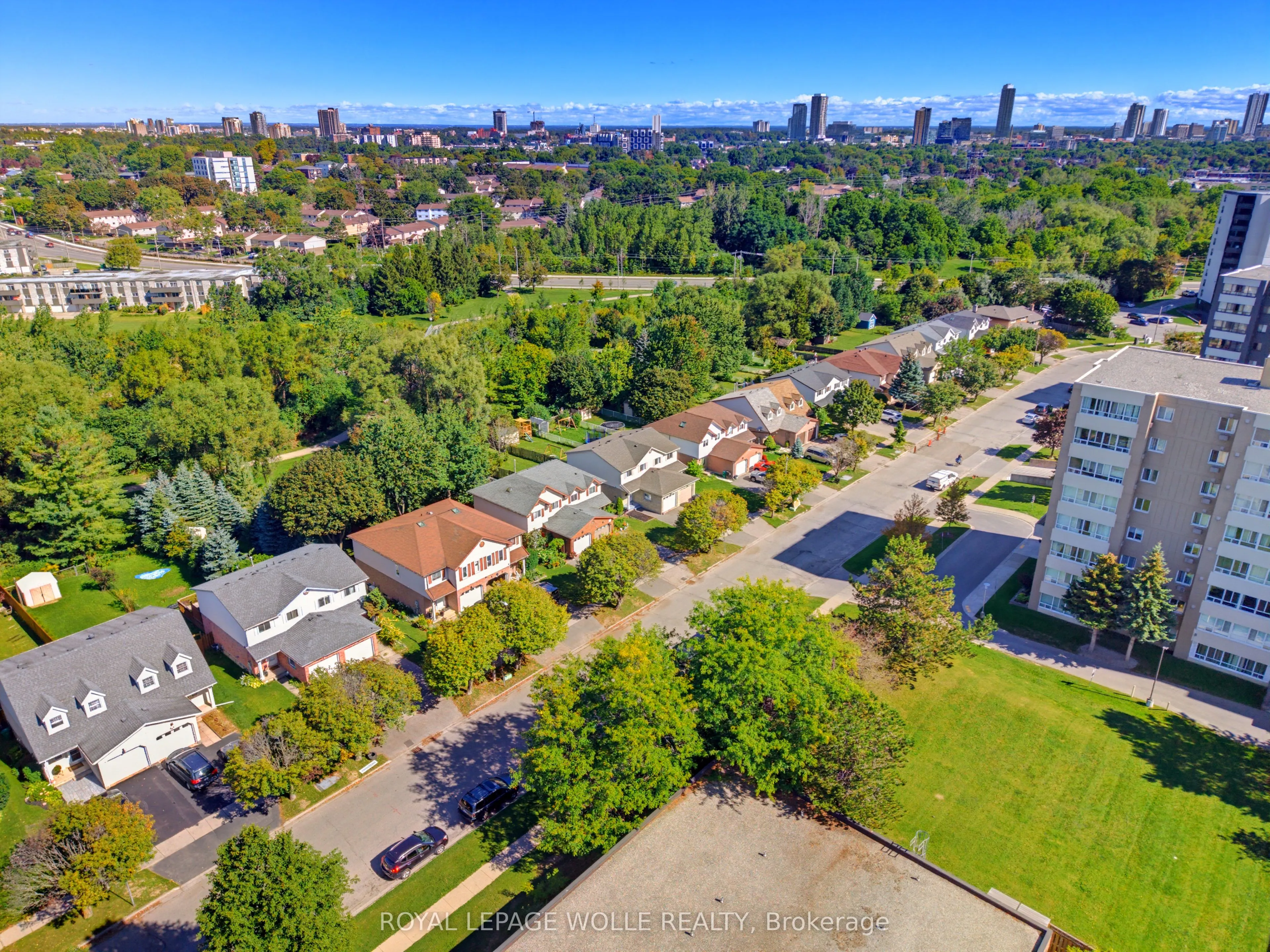 80 Highland Crescent