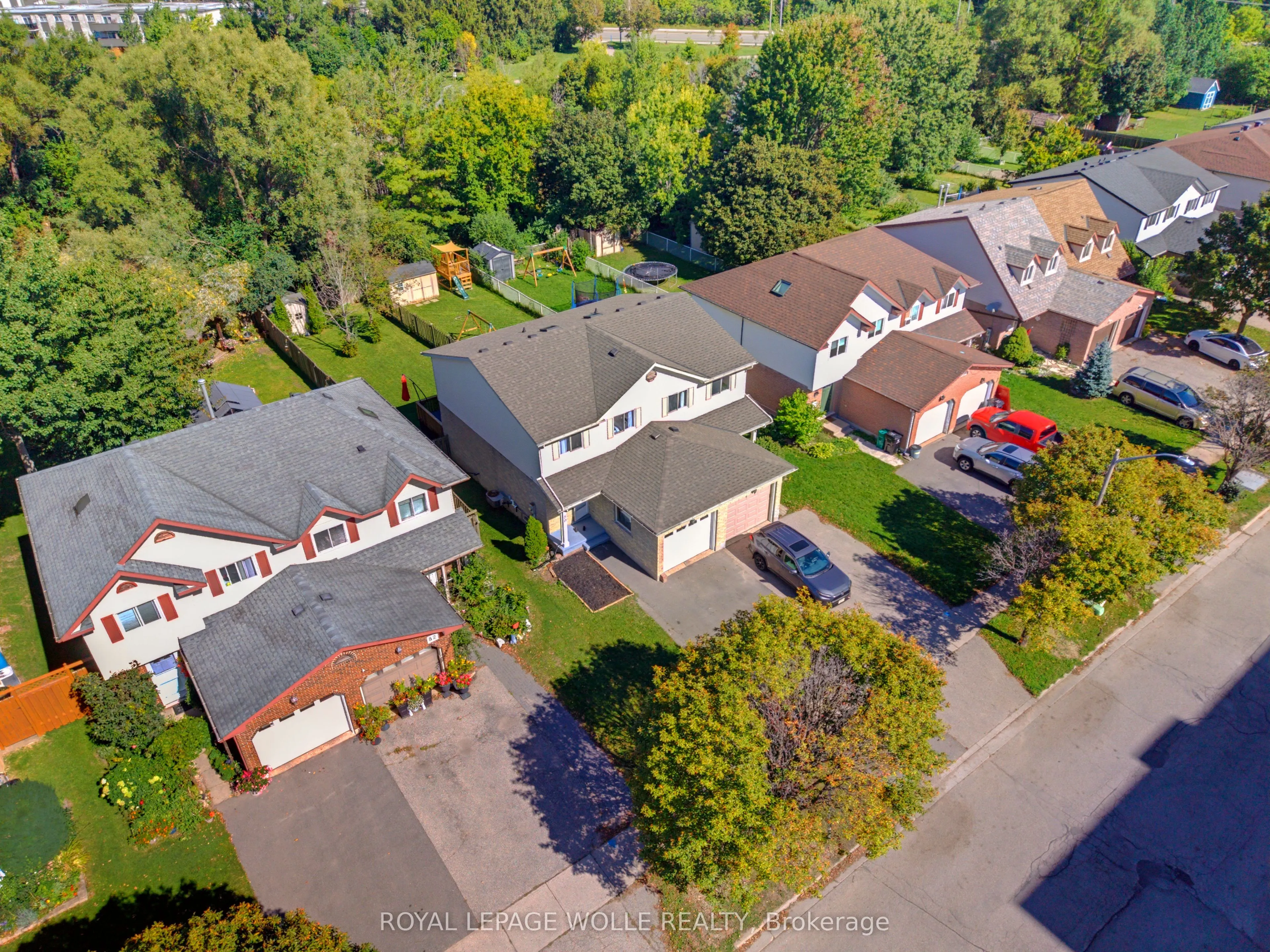 80 Highland Crescent