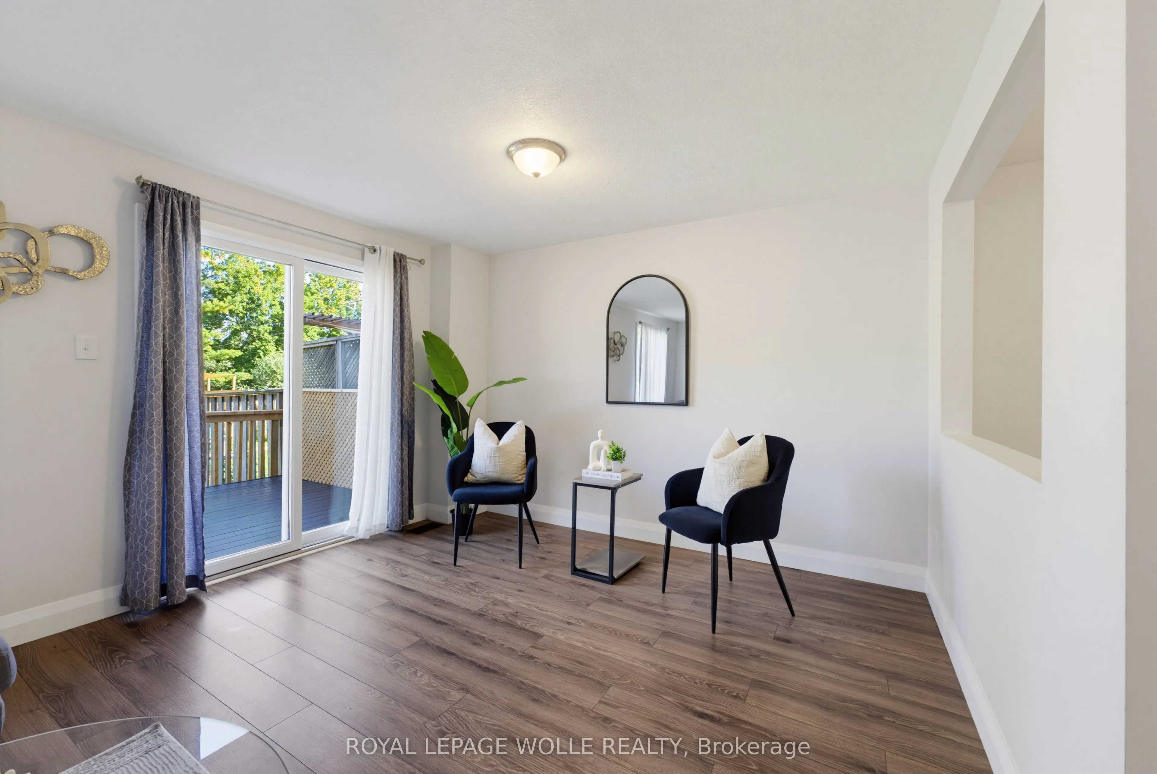 80 Highland Crescent