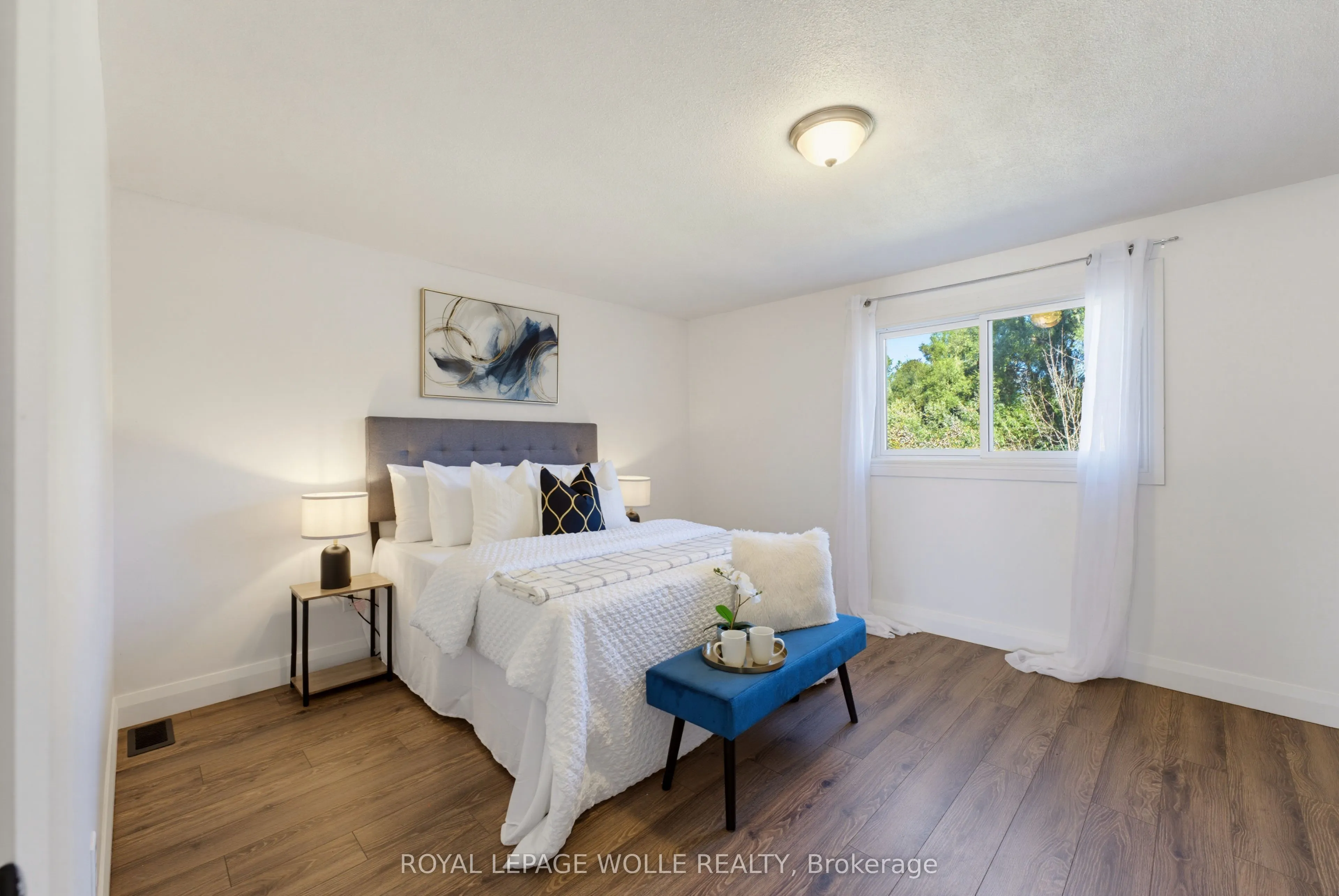 80 Highland Crescent