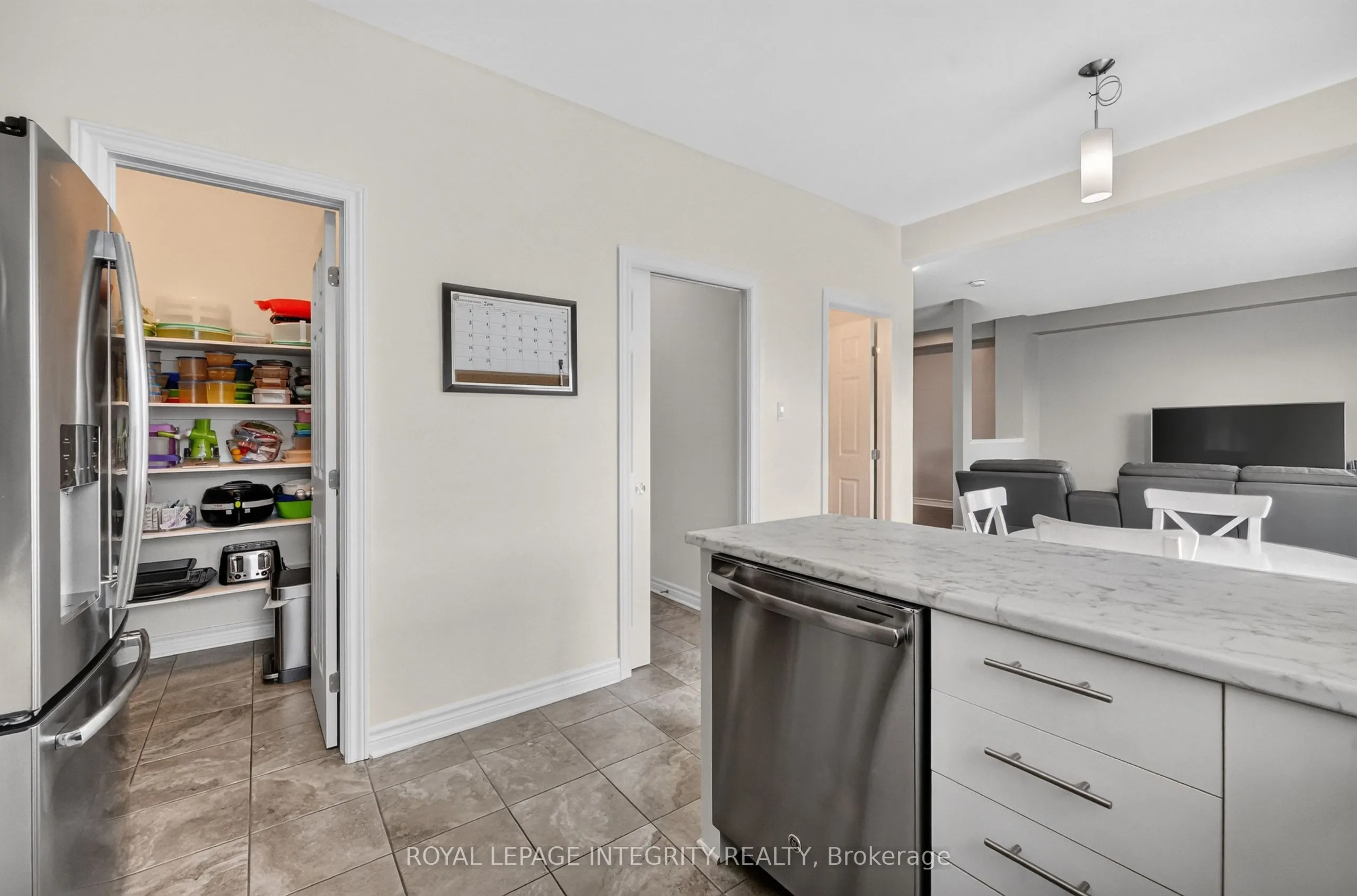 129 Dorina Sarazin Crescent
